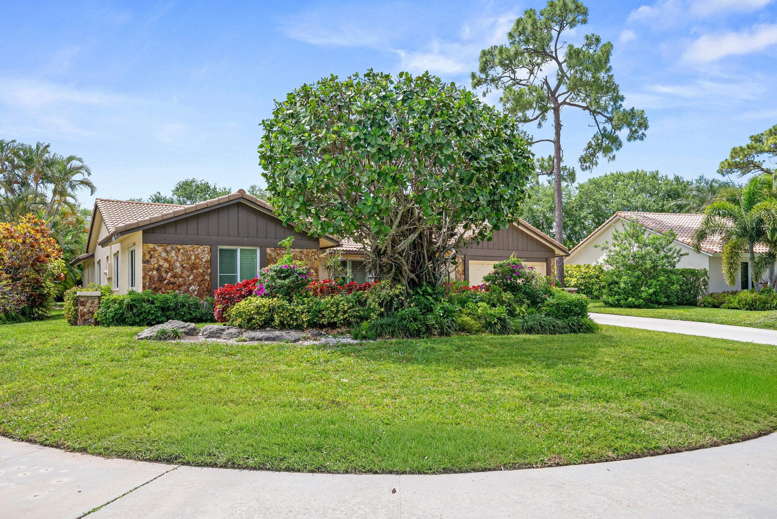 2493 Timbercreek Circle NW, Boca Raton, FL 33431 — photo 2 of 37