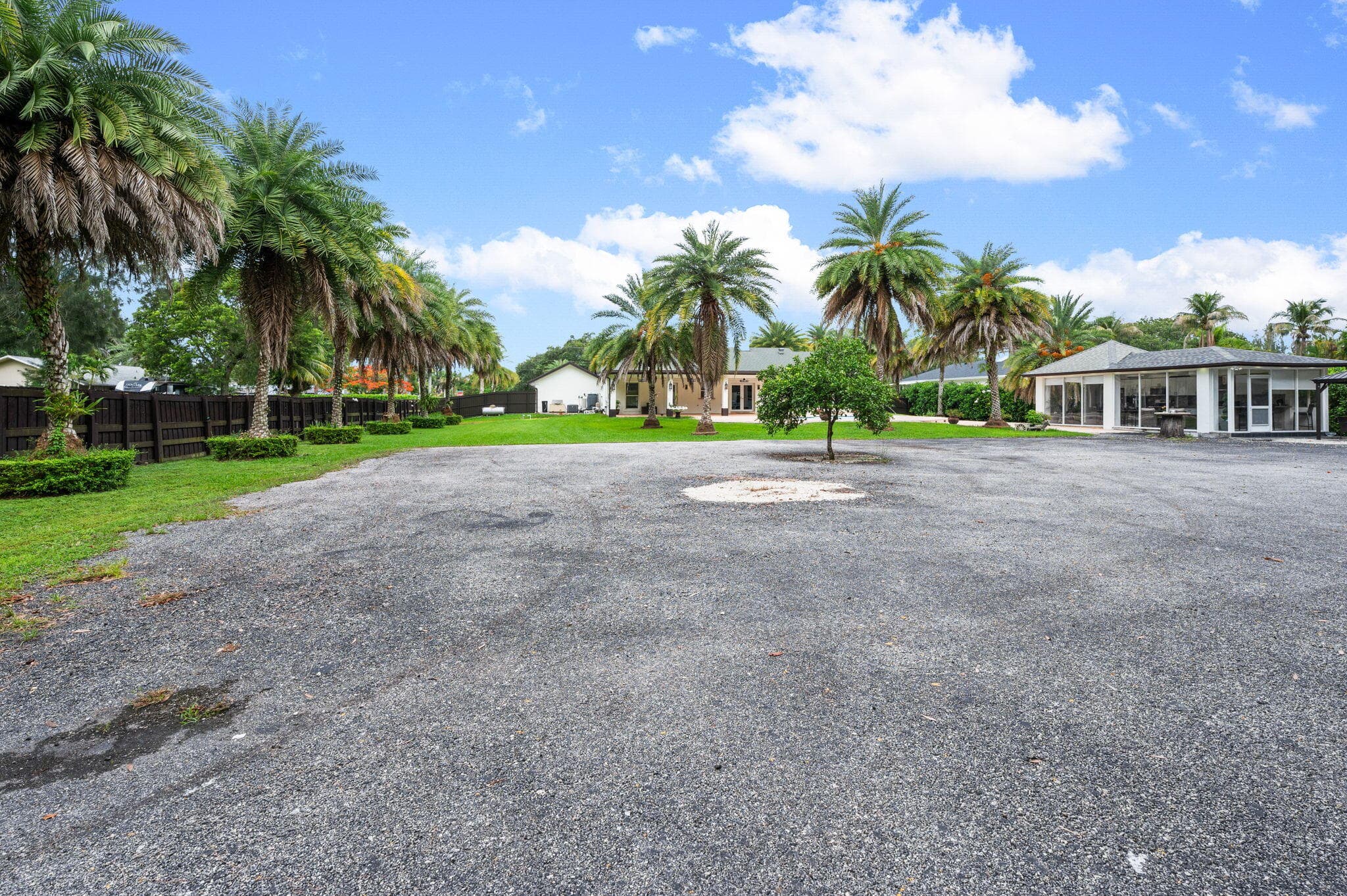 5700 SW 196th Lane, Southwest Ranches, FL 33332 — photo 38 of 45