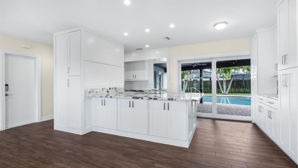 1041 SW 4th Street, Boca Raton, FL 33486 — photo 7 of 26