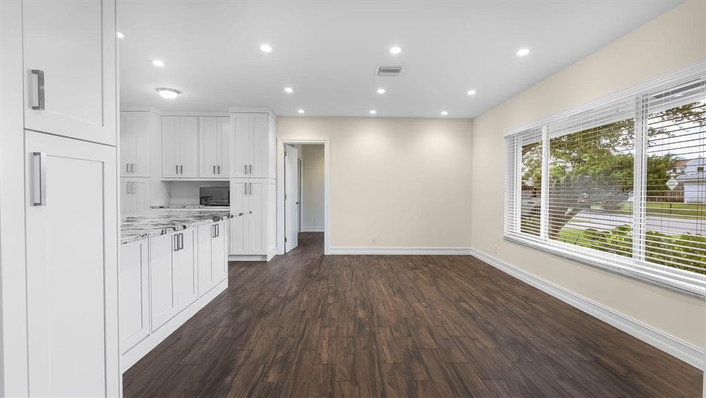 1041 SW 4th Street, Boca Raton, FL 33486 — photo 13 of 26