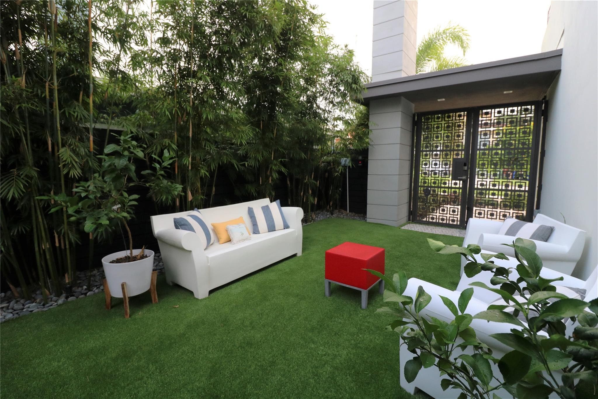 617 SW 10th Street, Fort Lauderdale, FL 33315 — photo 32 of 33