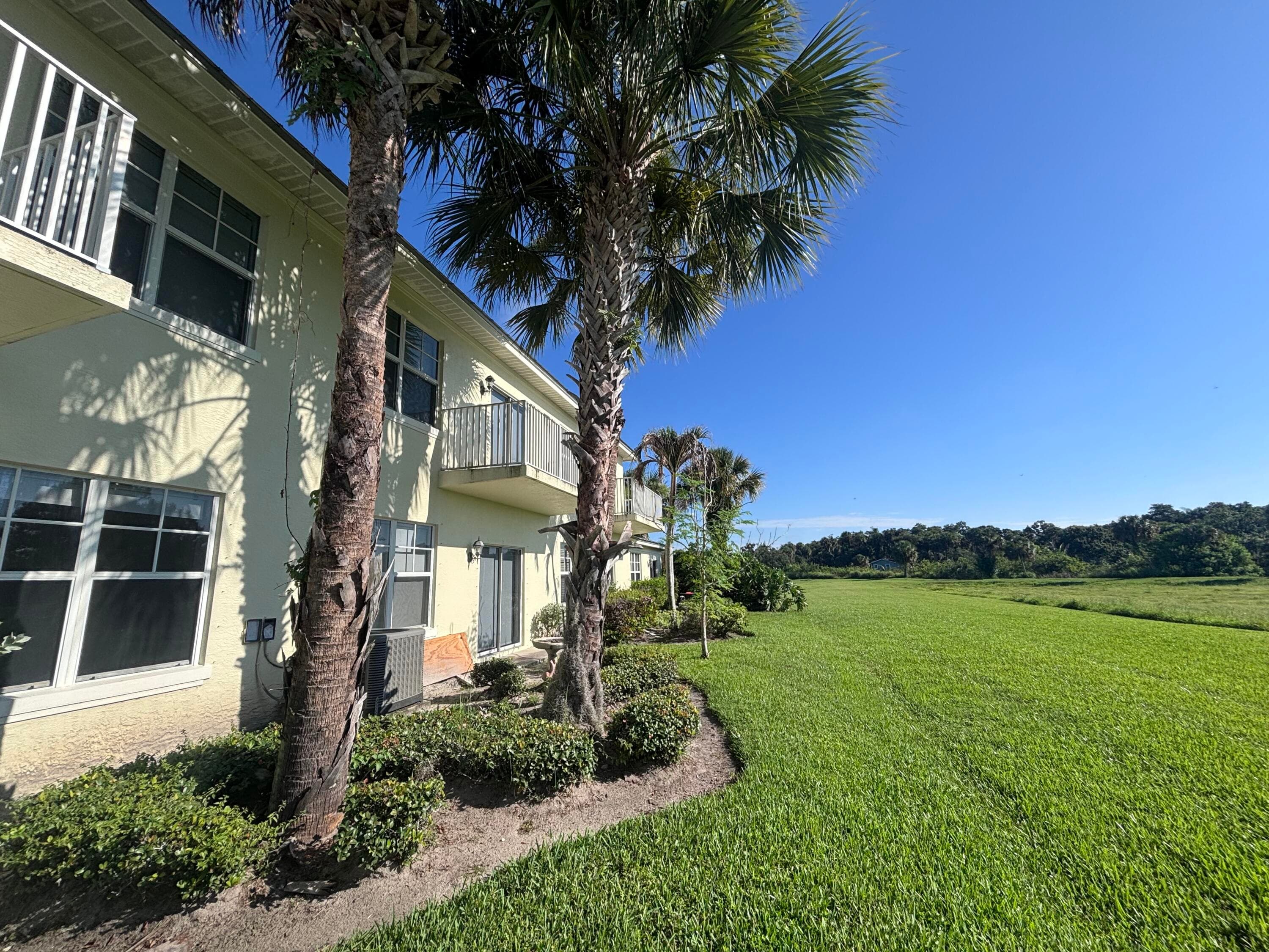 3902 Sabal Way, Fort Pierce, FL 34981 — photo 4 of 7