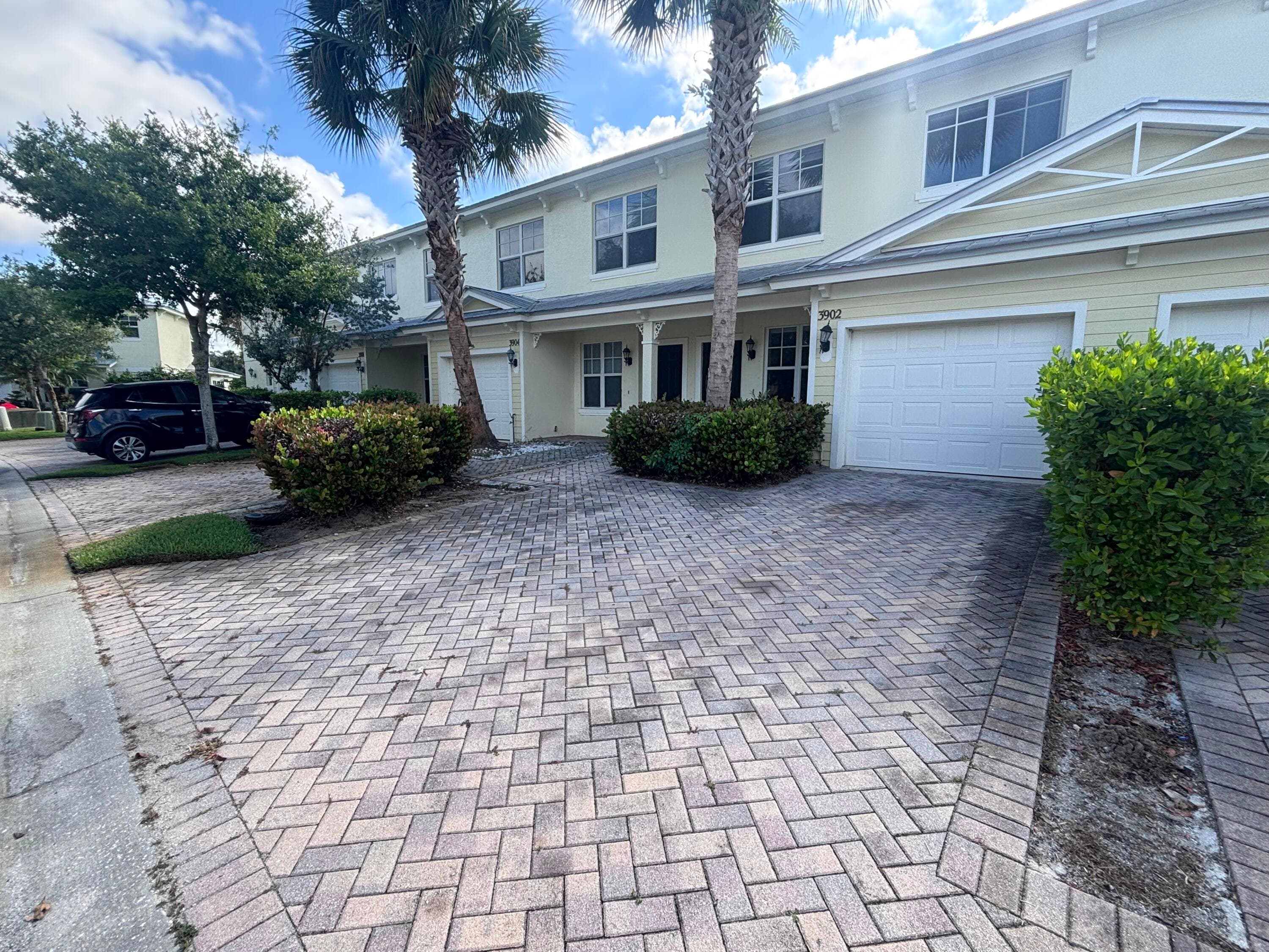 3902 Sabal Way, Fort Pierce, FL 34981 — photo 5 of 7