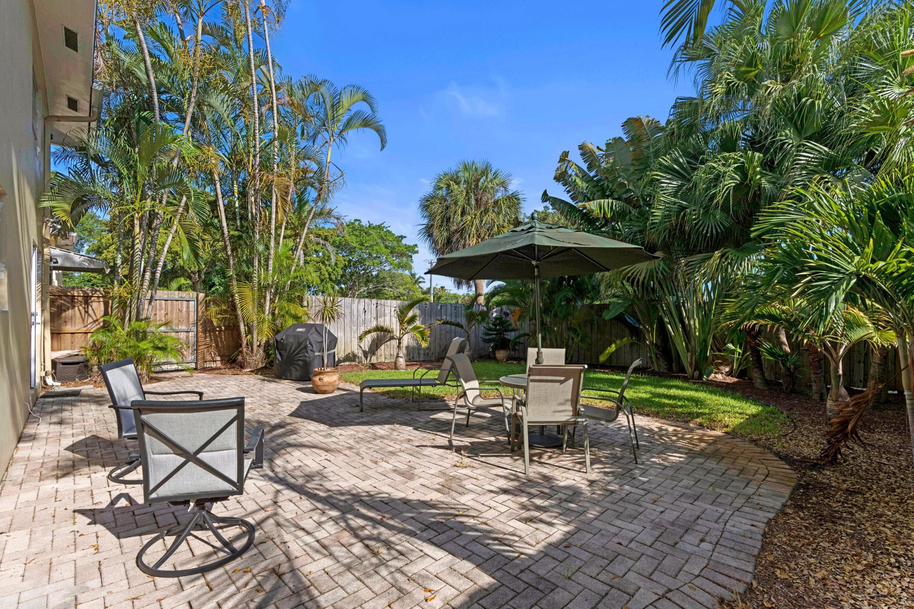 309 NE 16th Street 4, Fort Lauderdale, FL 33304 — photo 16 of 24