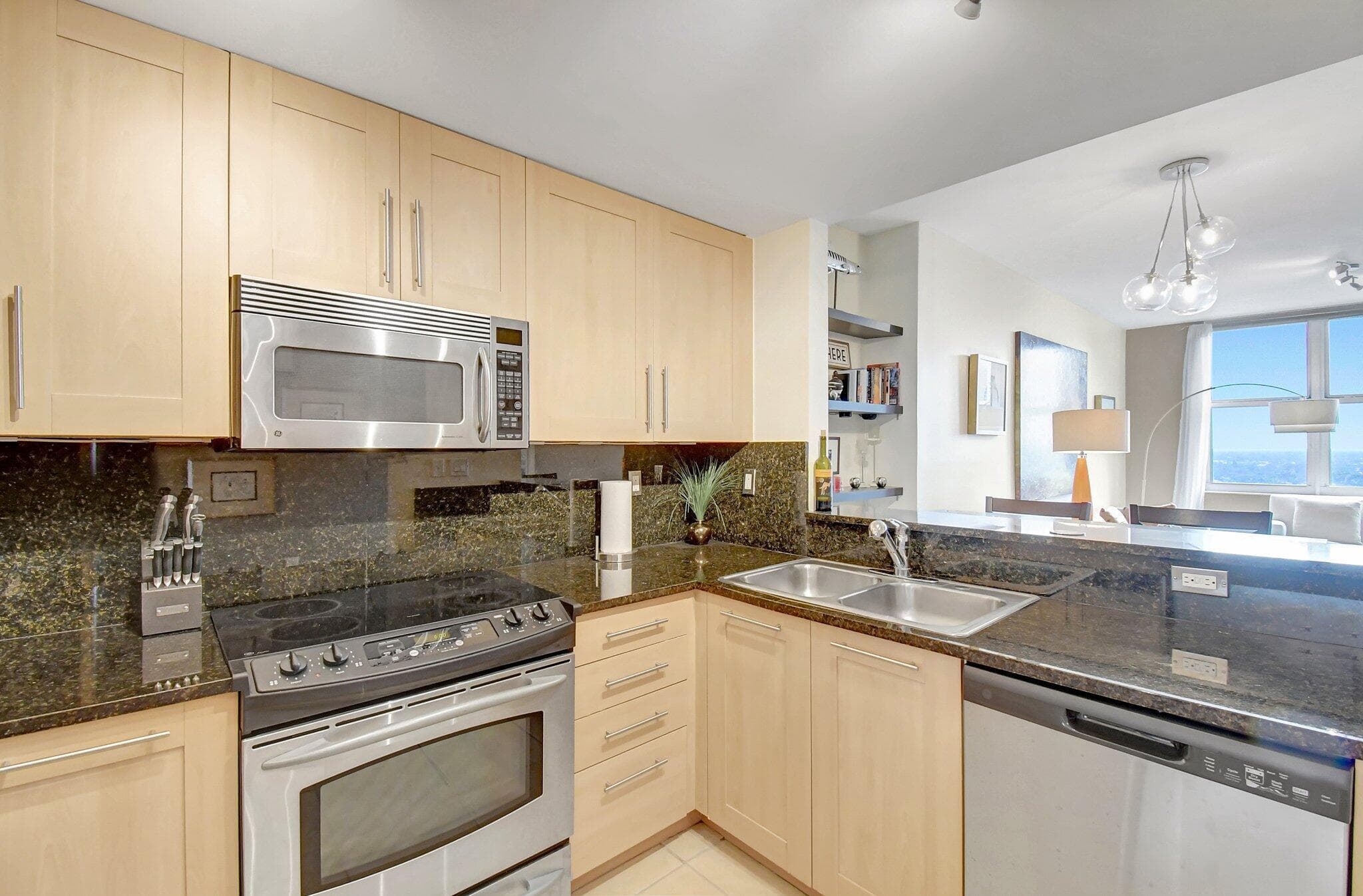 511 SE 5th Avenue 2315, Fort Lauderdale, FL 33301 — photo 15 of 28