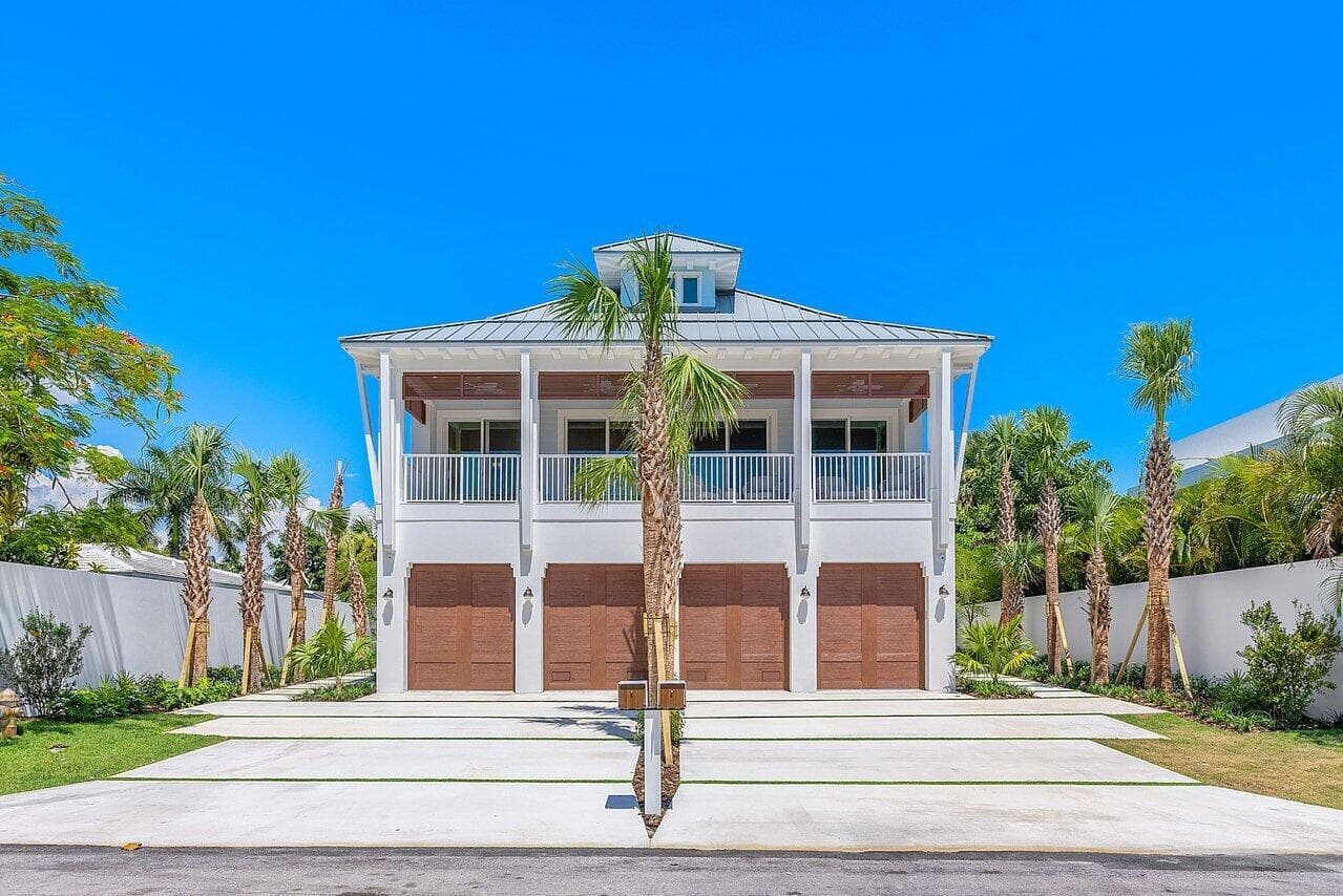 909 Bond Way, Delray Beach, FL 33483 — photo 2 of 53