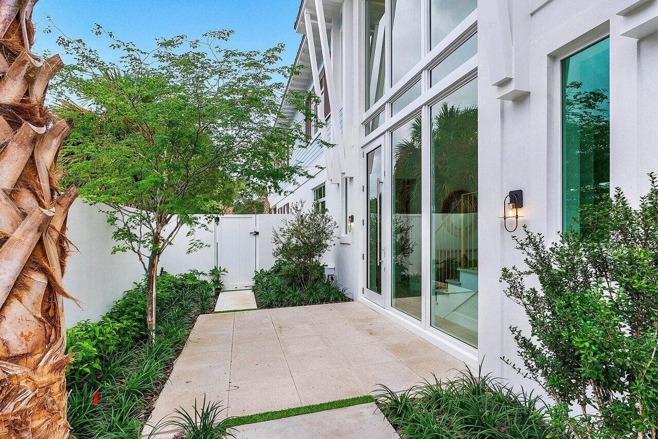 909 Bond Way, Delray Beach, FL 33483 — photo 14 of 53
