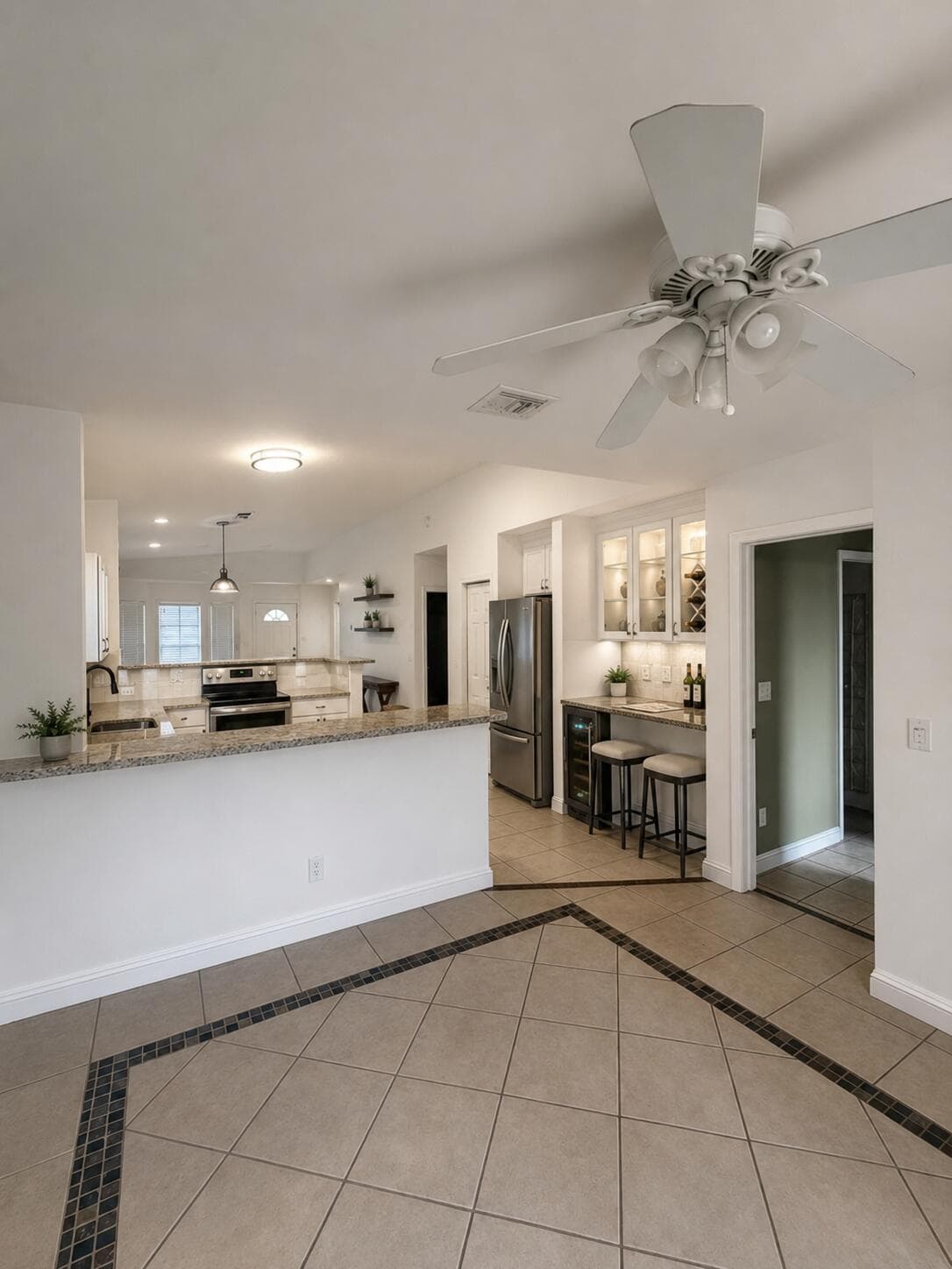 2109 Dock Street, West Palm Beach, FL 33401 — photo 9 of 13