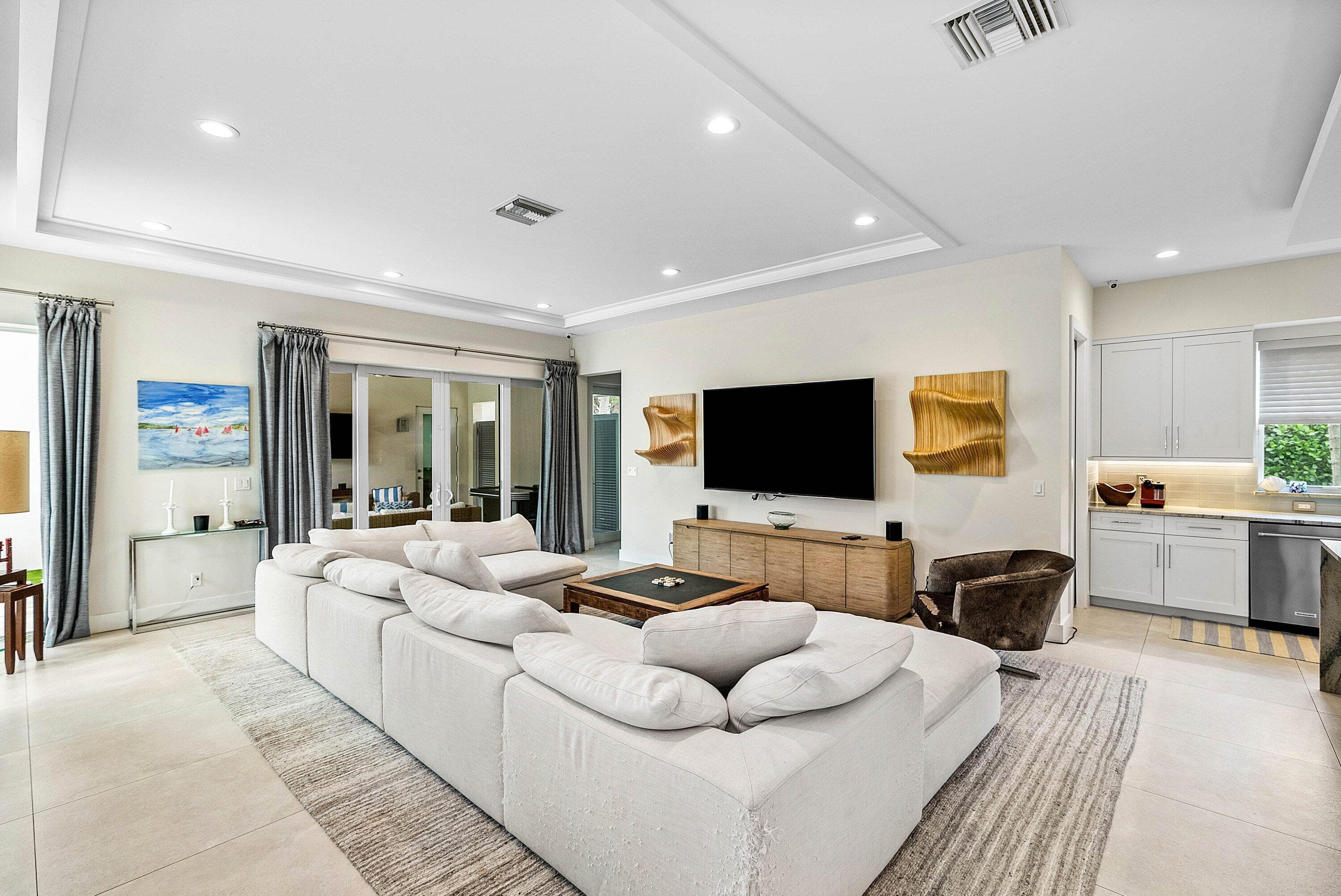 217 Gulfstream Boulevard, Boynton Beach, FL 33435 — photo 15 of 56