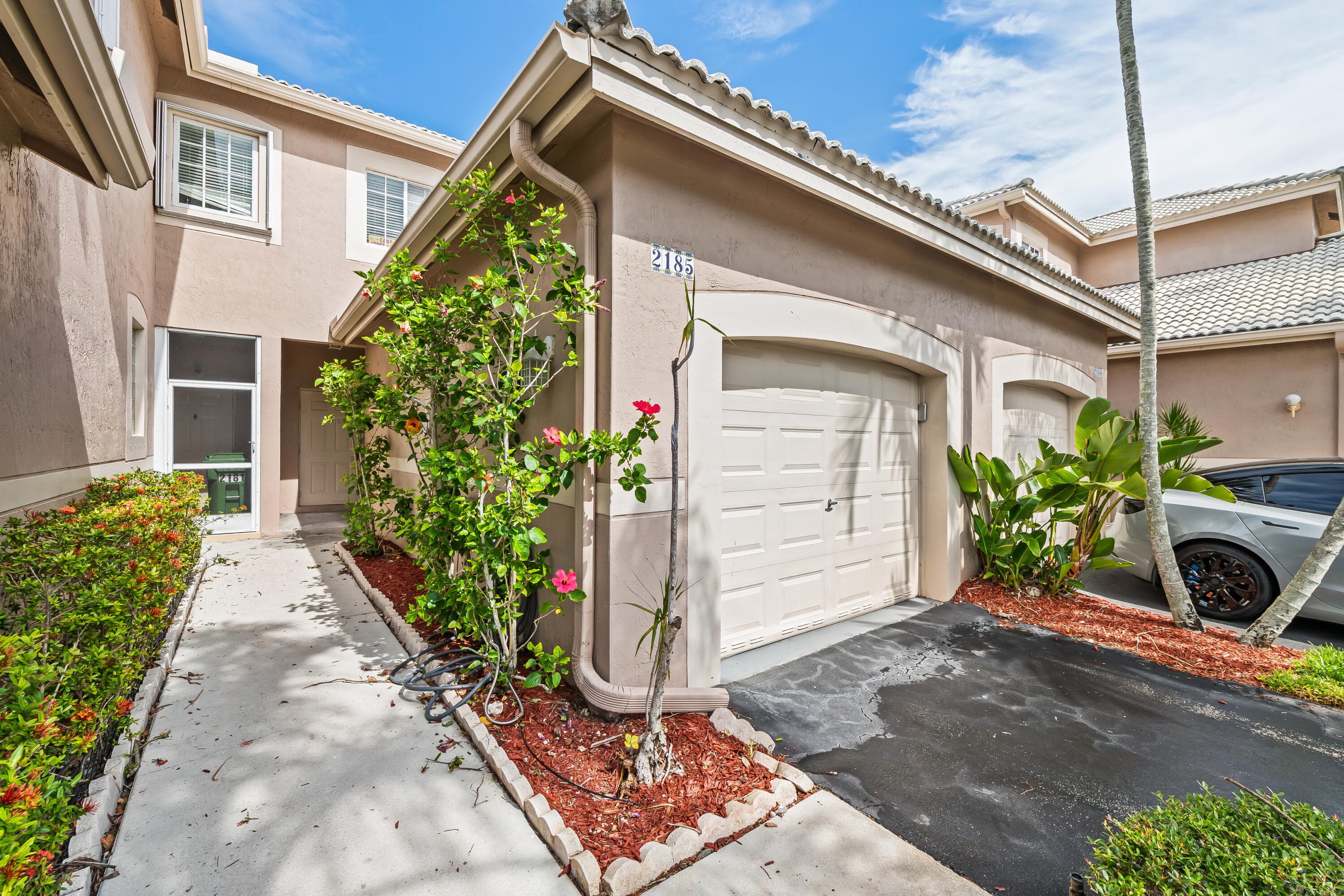 2185 Salerno Circle, Weston, FL 33327 — photo 1 of 28