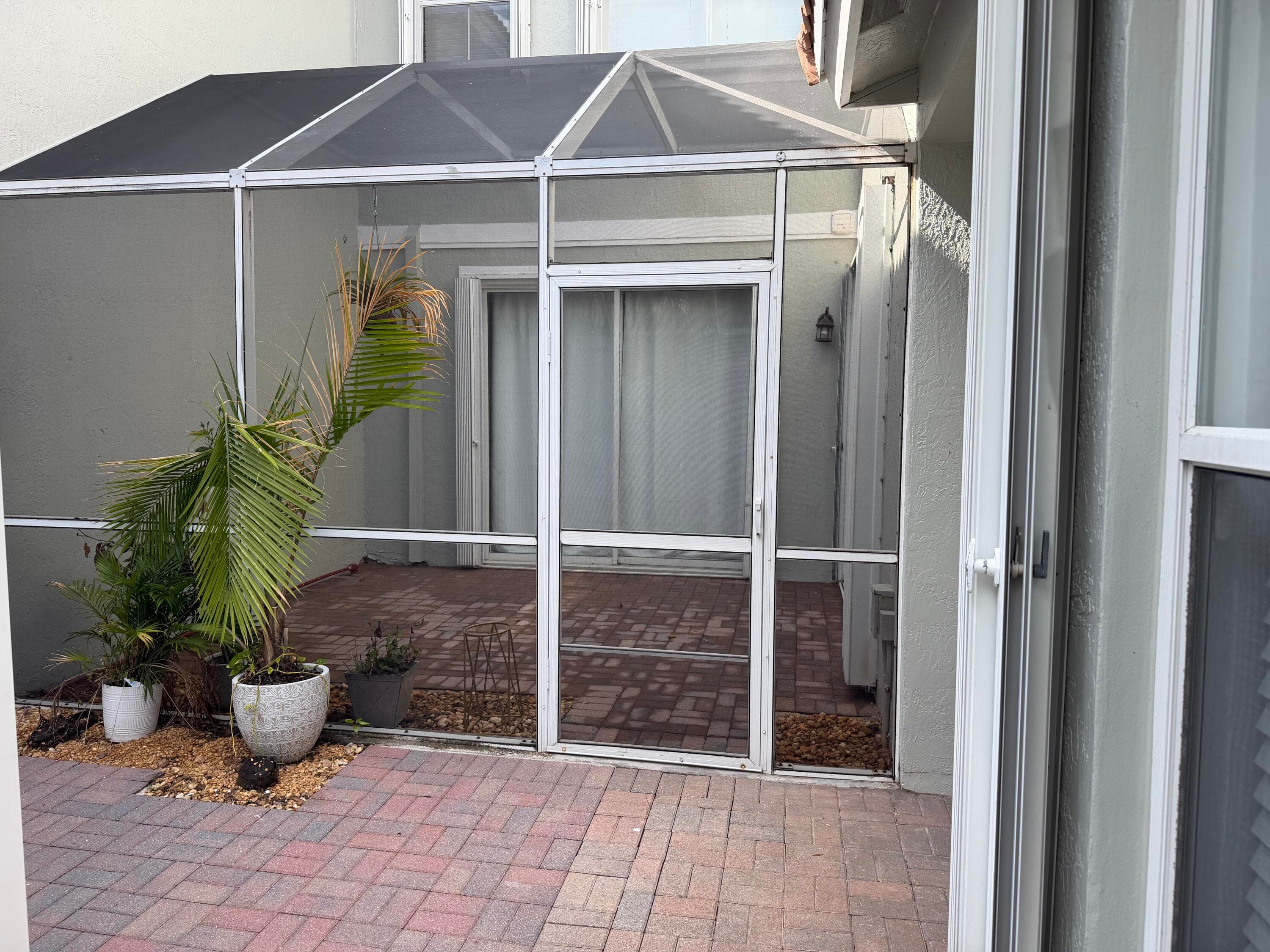940 Doveplum Court, Hollywood, FL 33019 — photo 13 of 13