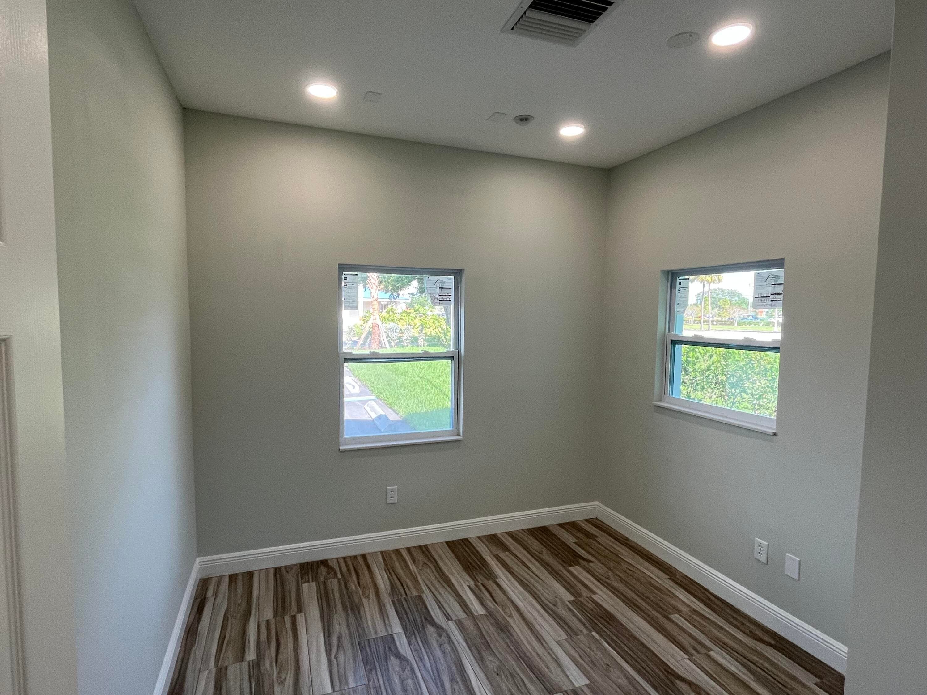 2210 S 40th Street, Fort Pierce, FL 34947 — photo 9 of 13