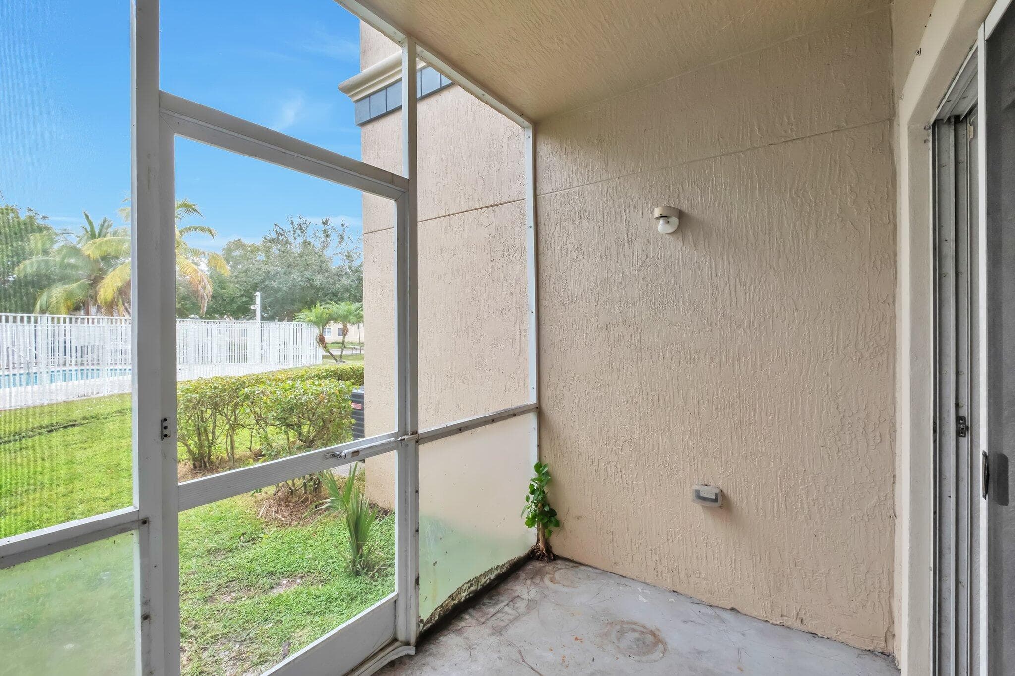 1103 Golden Lakes Boulevard 1013, West Palm Beach, FL 33411 — photo 9 of 26