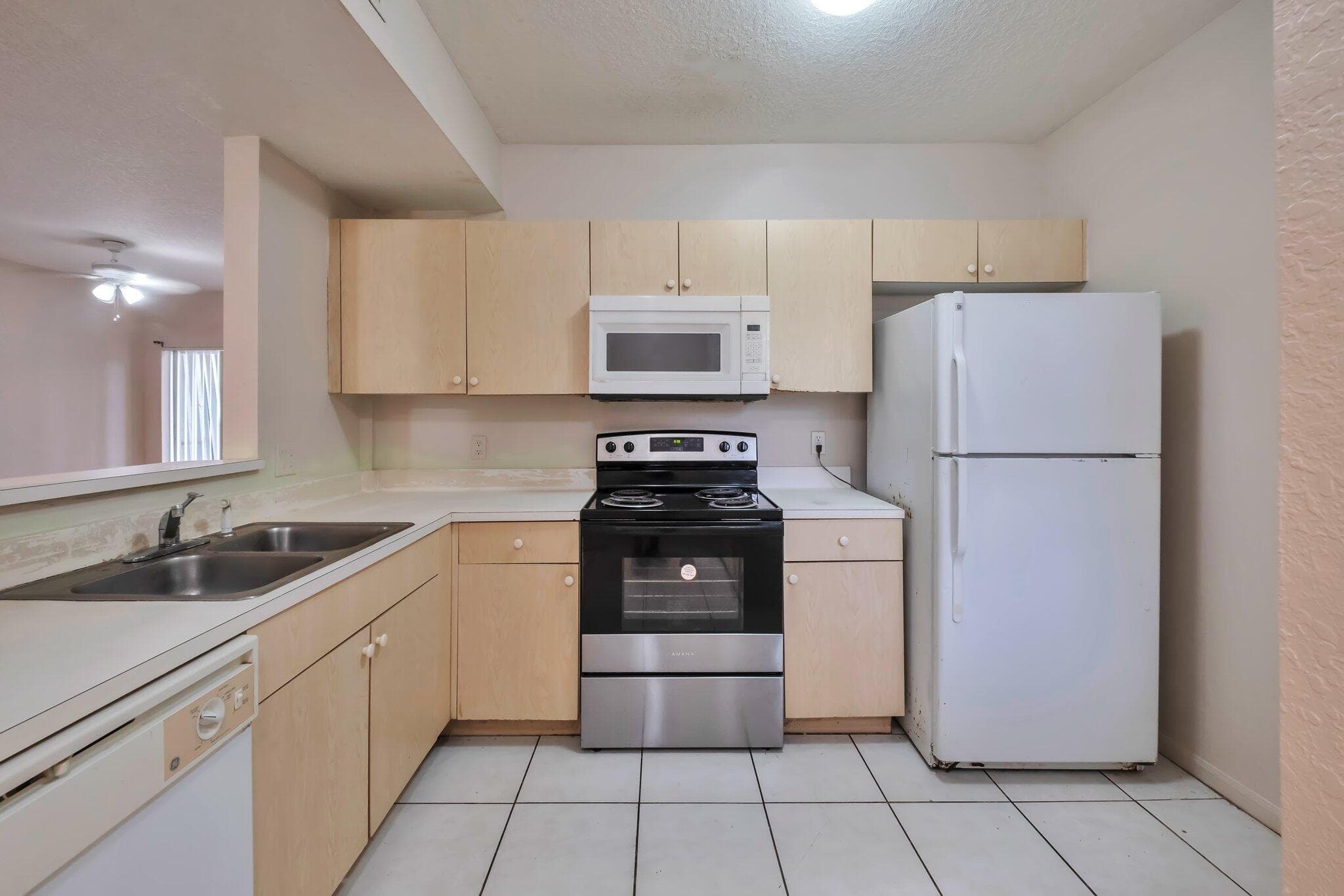 1103 Golden Lakes Boulevard 1013, West Palm Beach, FL 33411 — photo 22 of 26