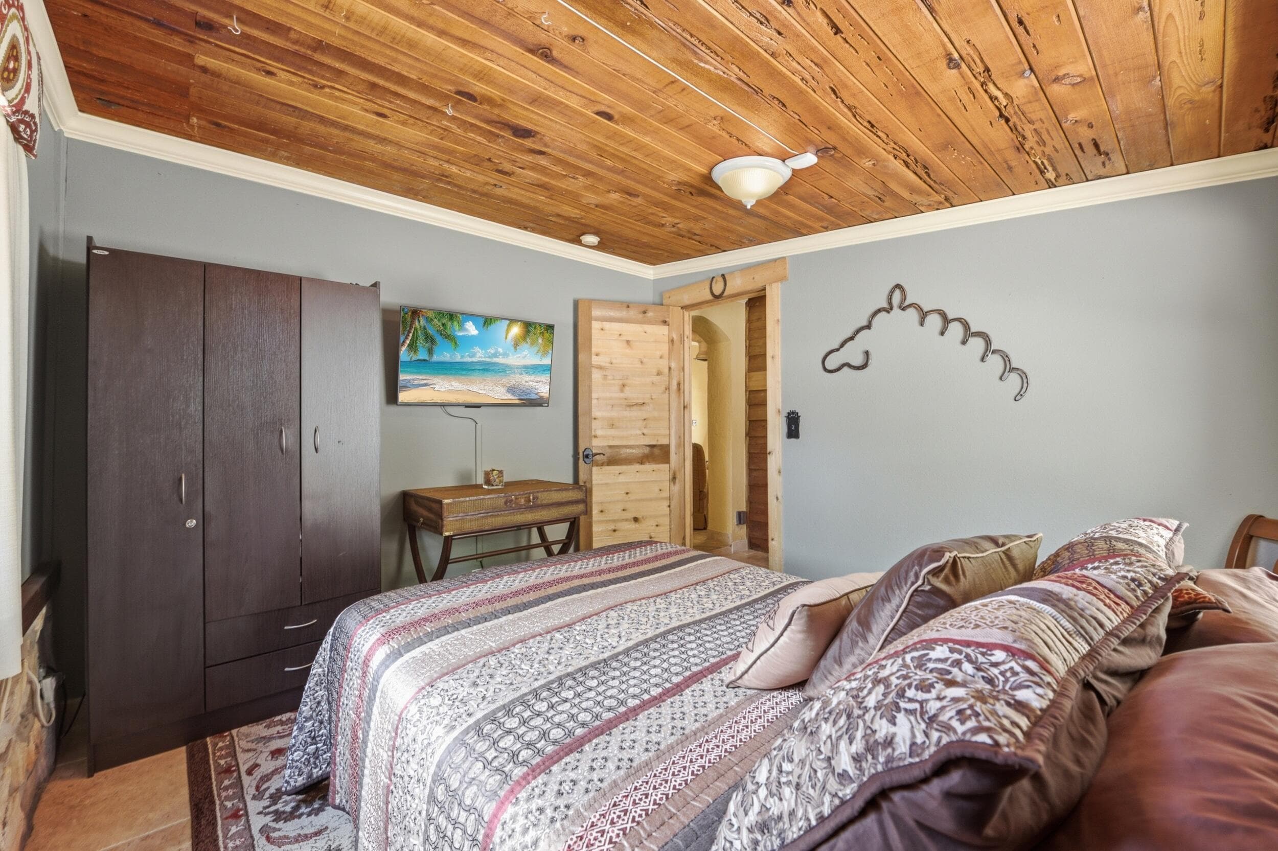 1055 S Brevard Avenue, Cocoa Beach, FL 32931 — photo 28 of 80