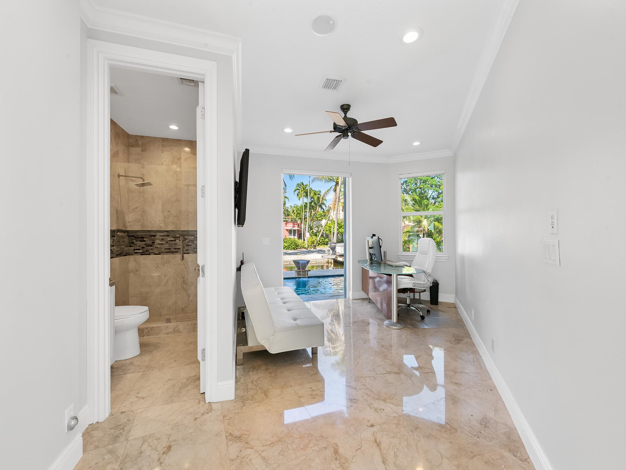 208 SE 10th Terrace, Fort Lauderdale, FL 33301 — photo 24 of 32