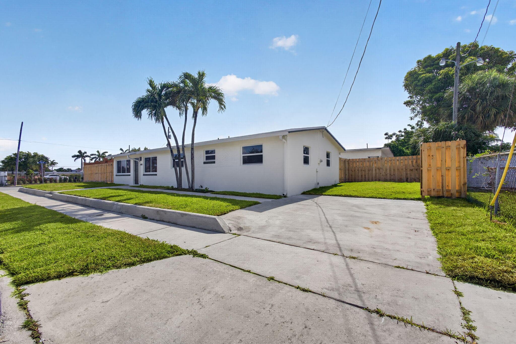 665 W 7th Street, Riviera Beach, FL 33404 — photo 3 of 62
