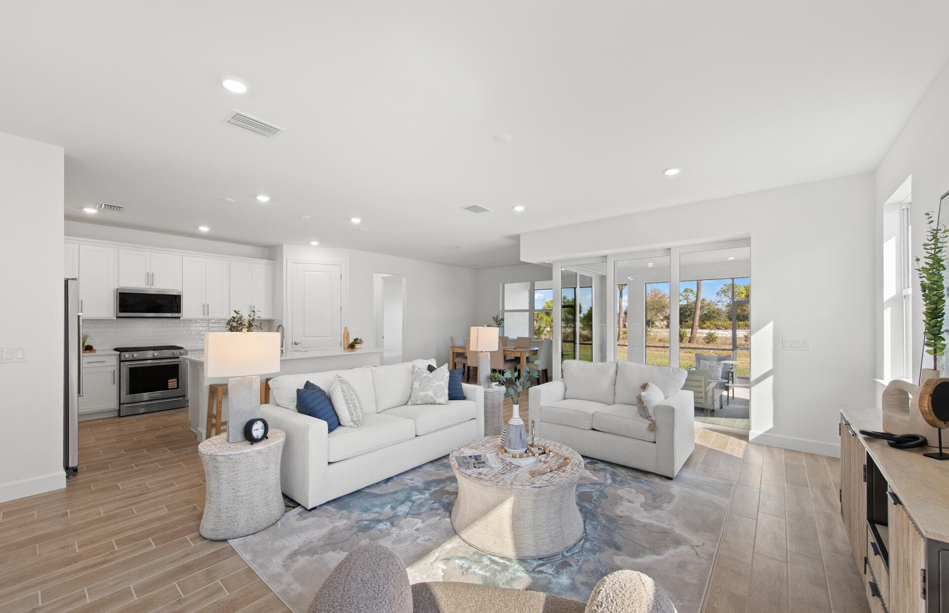 12584 Quartz Drive, FL 33920 — photo 12 of 23