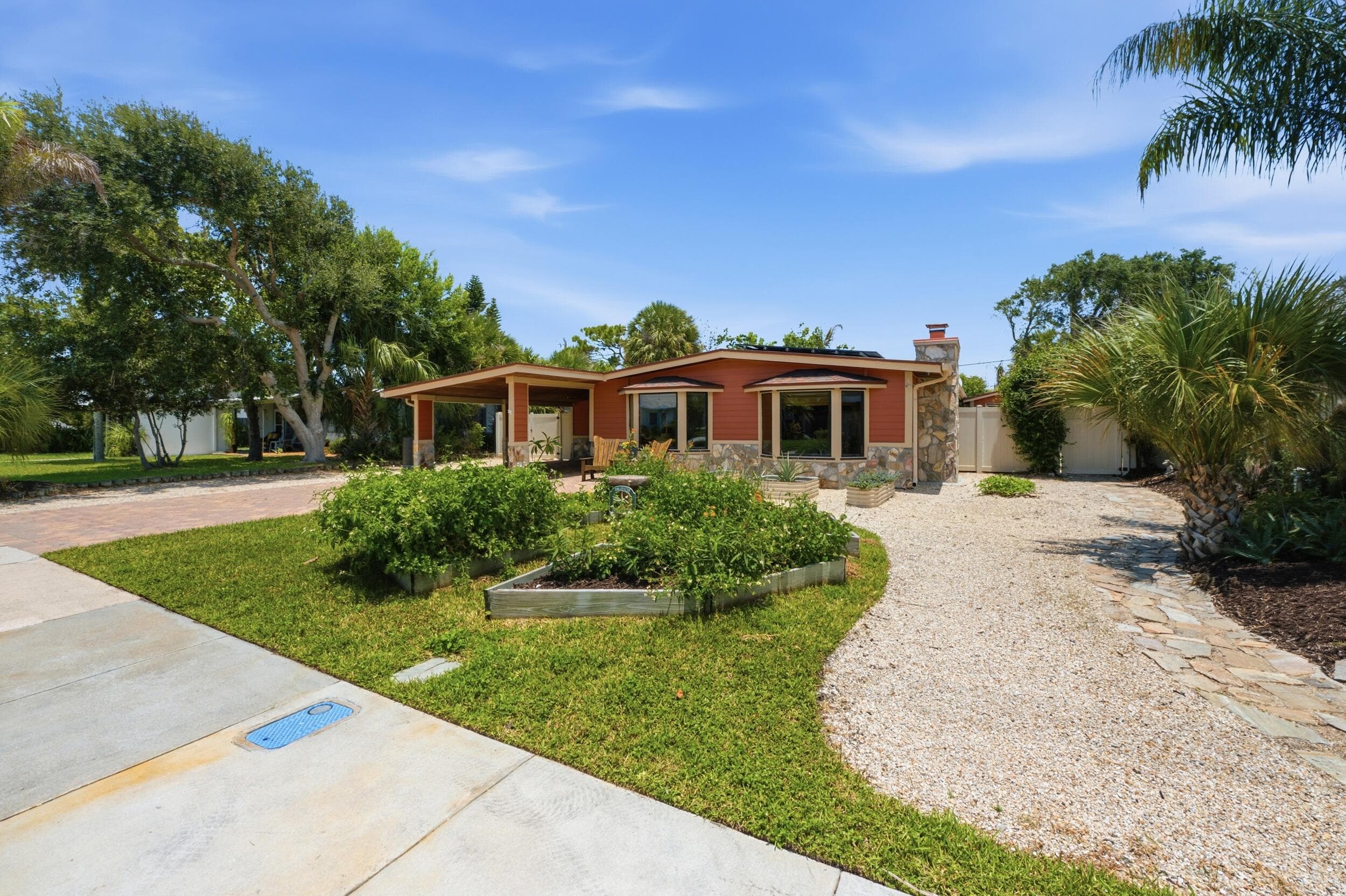1055 S Brevard Avenue, Cocoa Beach, FL 32931 — photo 43 of 80