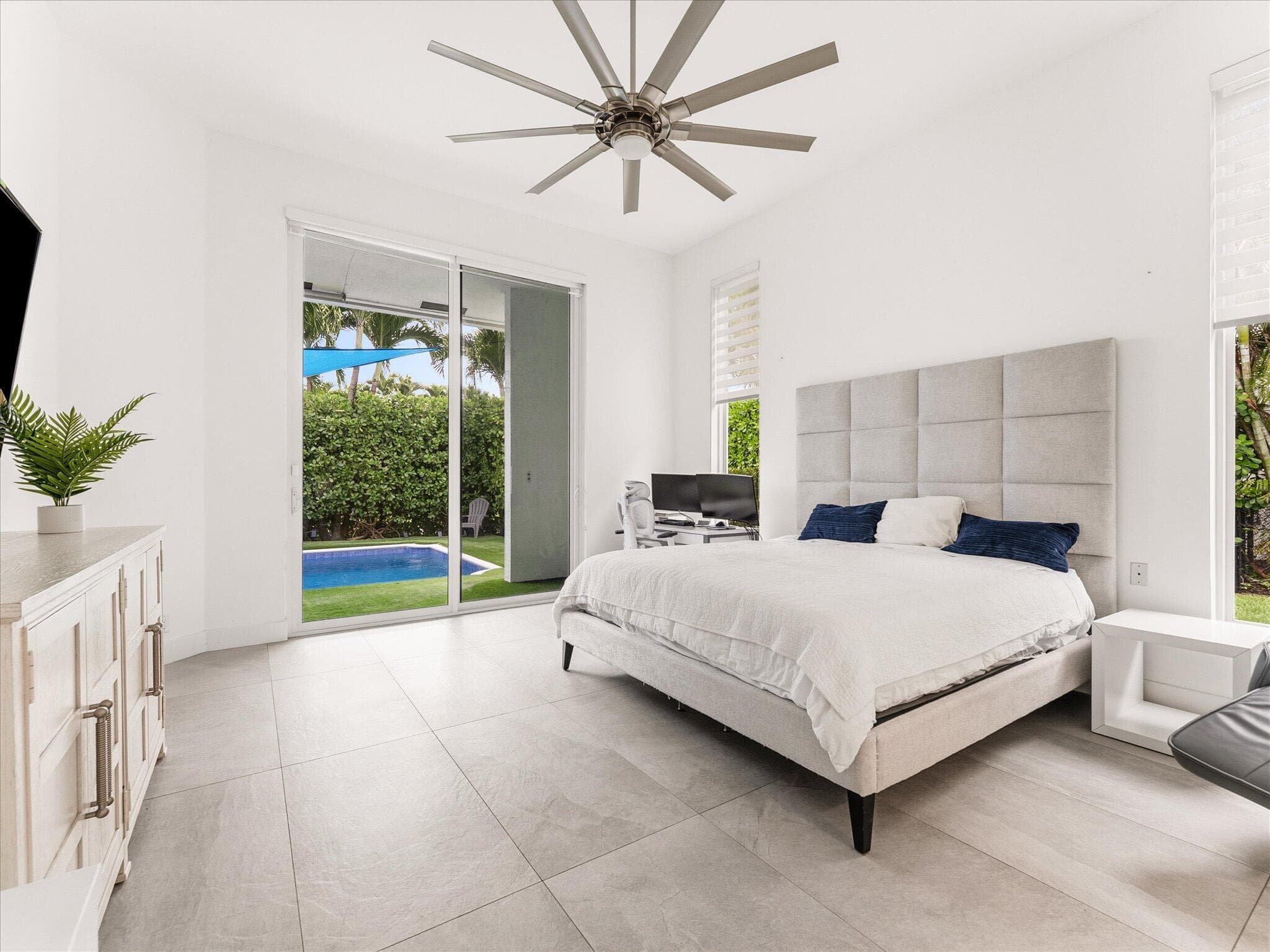 1002 Lake Shore Drive, Delray Beach, FL 33444 — photo 40 of 89