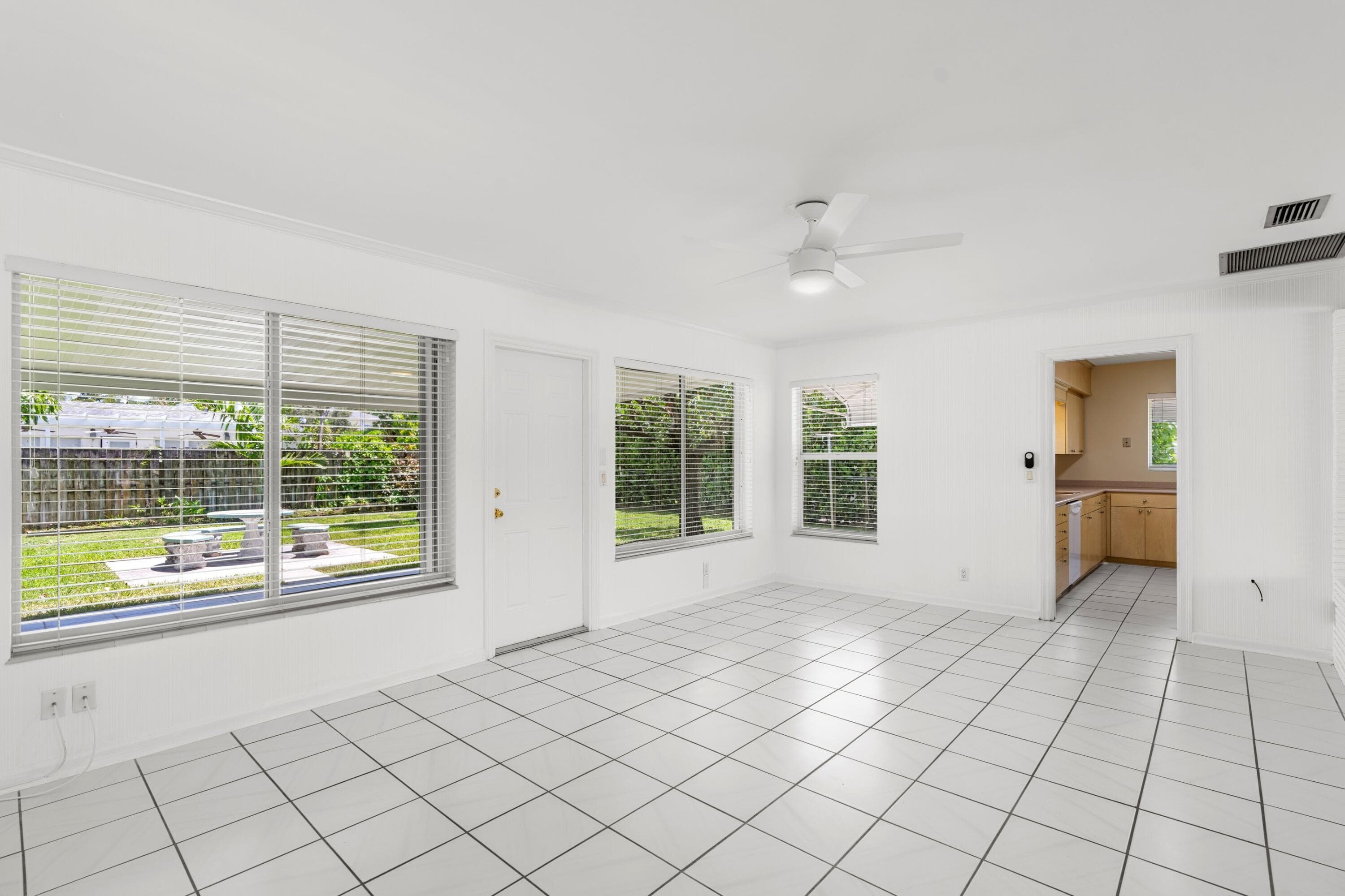 360 Palmetto Street, West Palm Beach, FL 33405 — photo 15 of 38