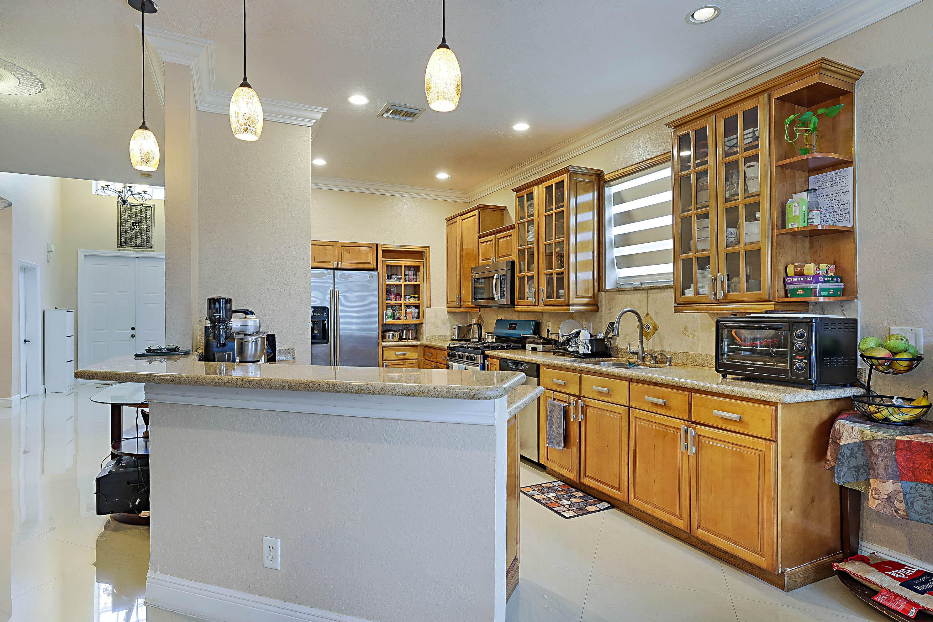 6401 SW 195th Avenue, Fort Lauderdale, FL 33332 — photo 14 of 48