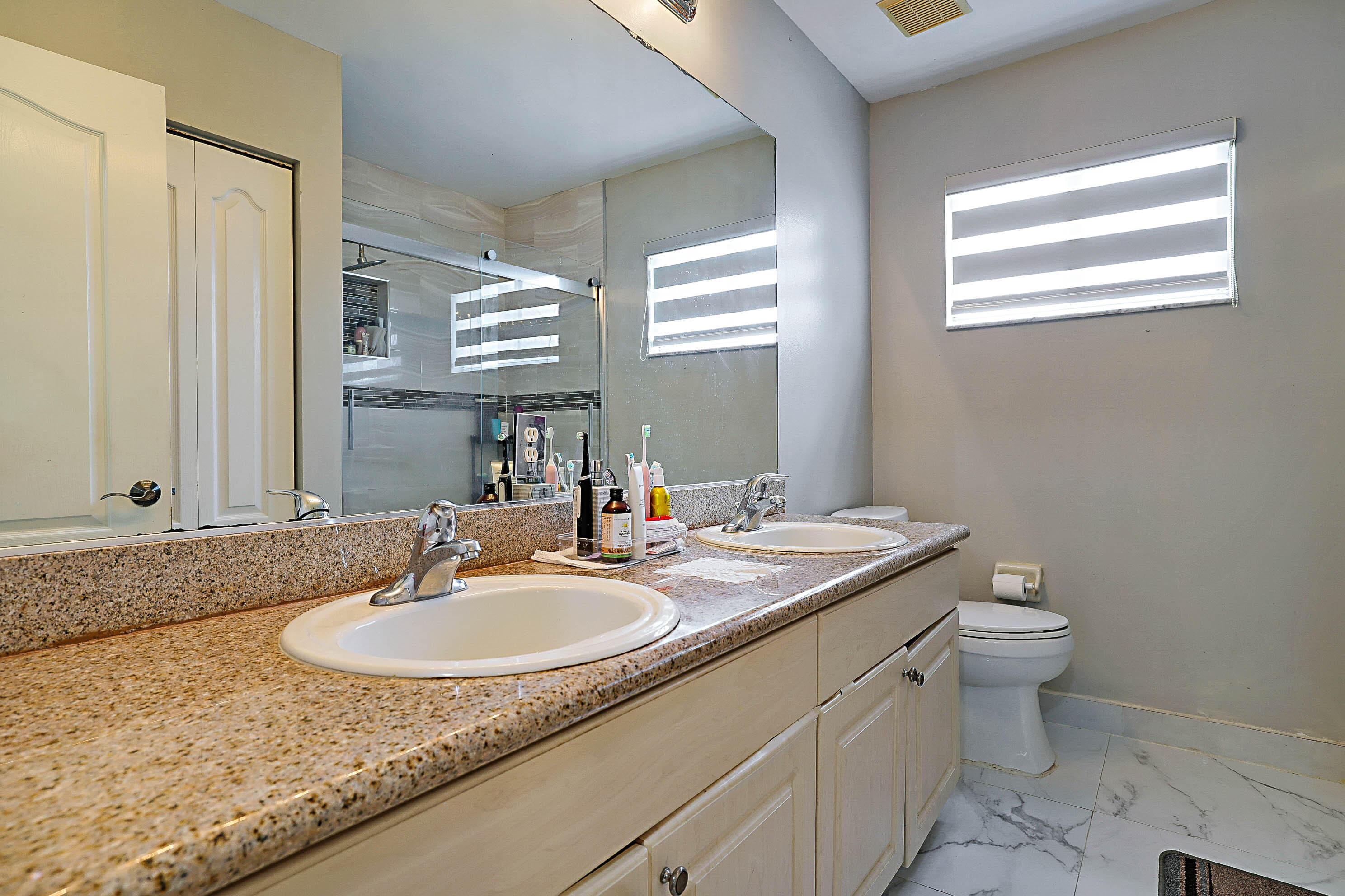 6401 SW 195th Avenue, Fort Lauderdale, FL 33332 — photo 30 of 48