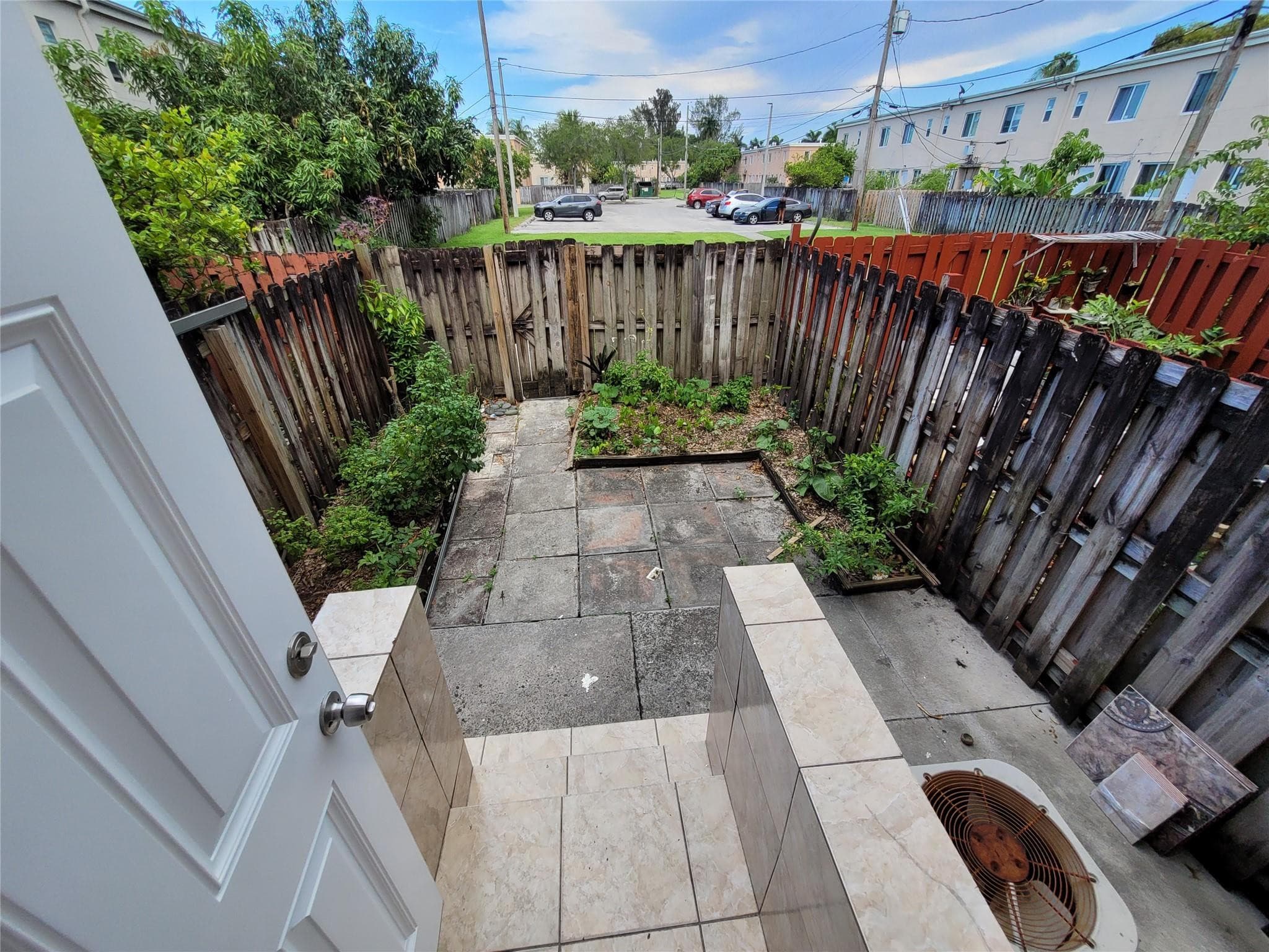8451 NW 4th Avenue 8451, Miami, FL 33150 — photo 7 of 13
