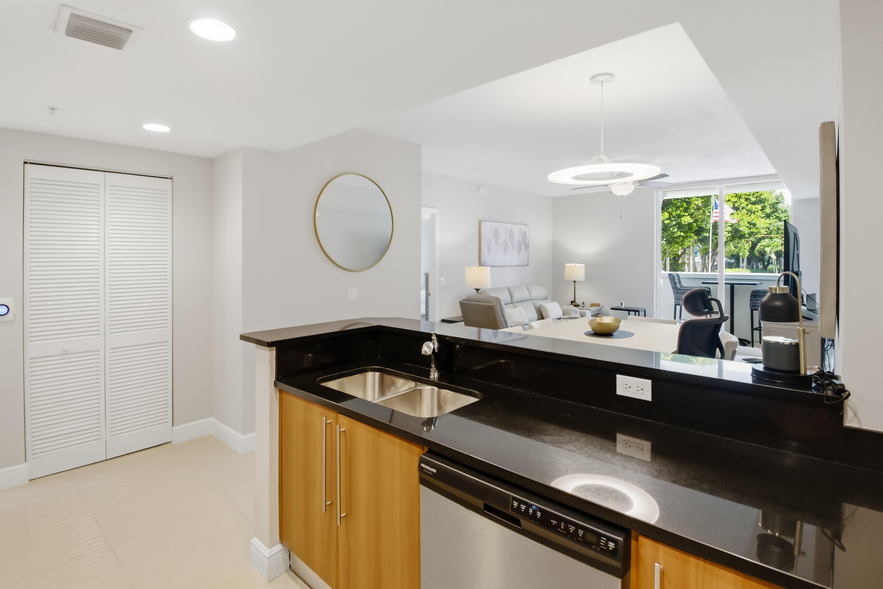 191 SE 20th Avenue 210, Deerfield Beach, FL 33441 — photo 4 of 56