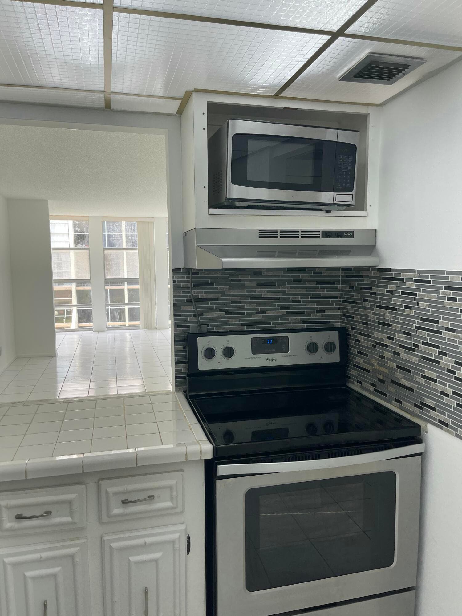 801 Three Islands Boulevard 306, Hallandale Beach, FL 33009 — photo 2 of 26
