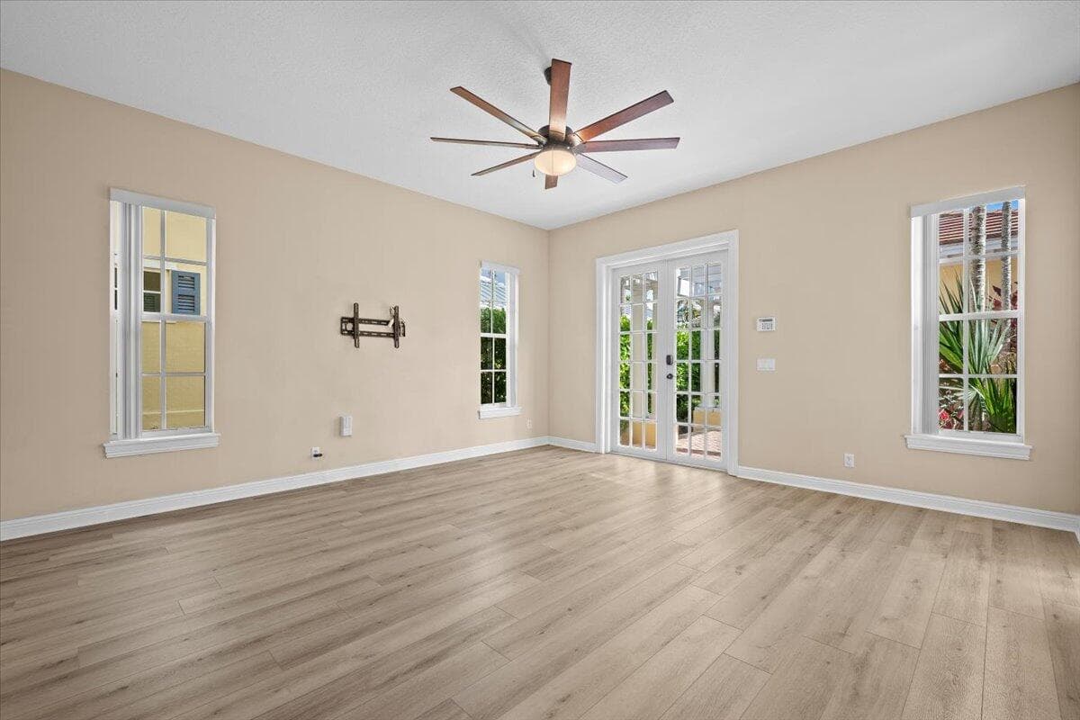 133 Sugarberry Drive, Jupiter, FL 33458 — photo 13 of 37