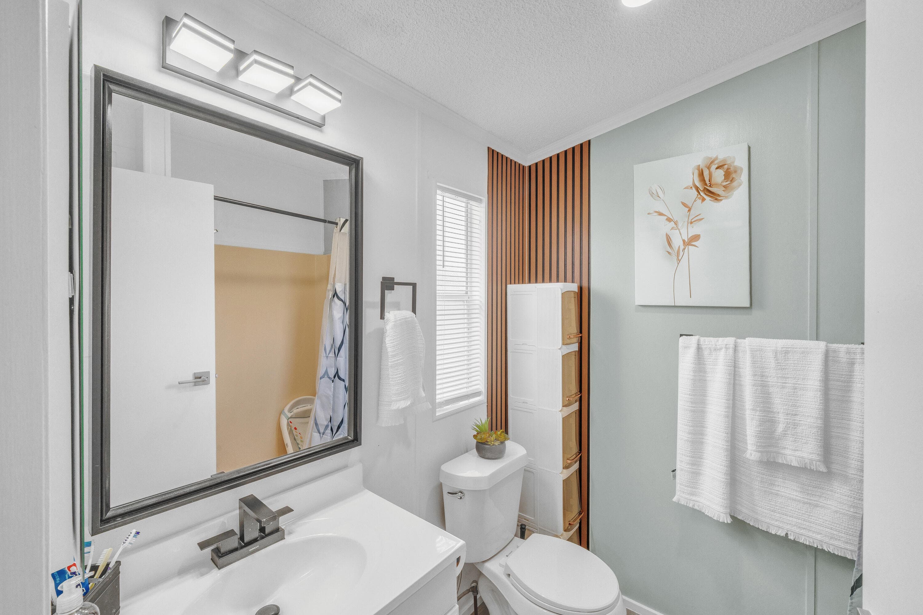 141 Plantation Boulevard, Lake Worth, FL 33467 — photo 23 of 40