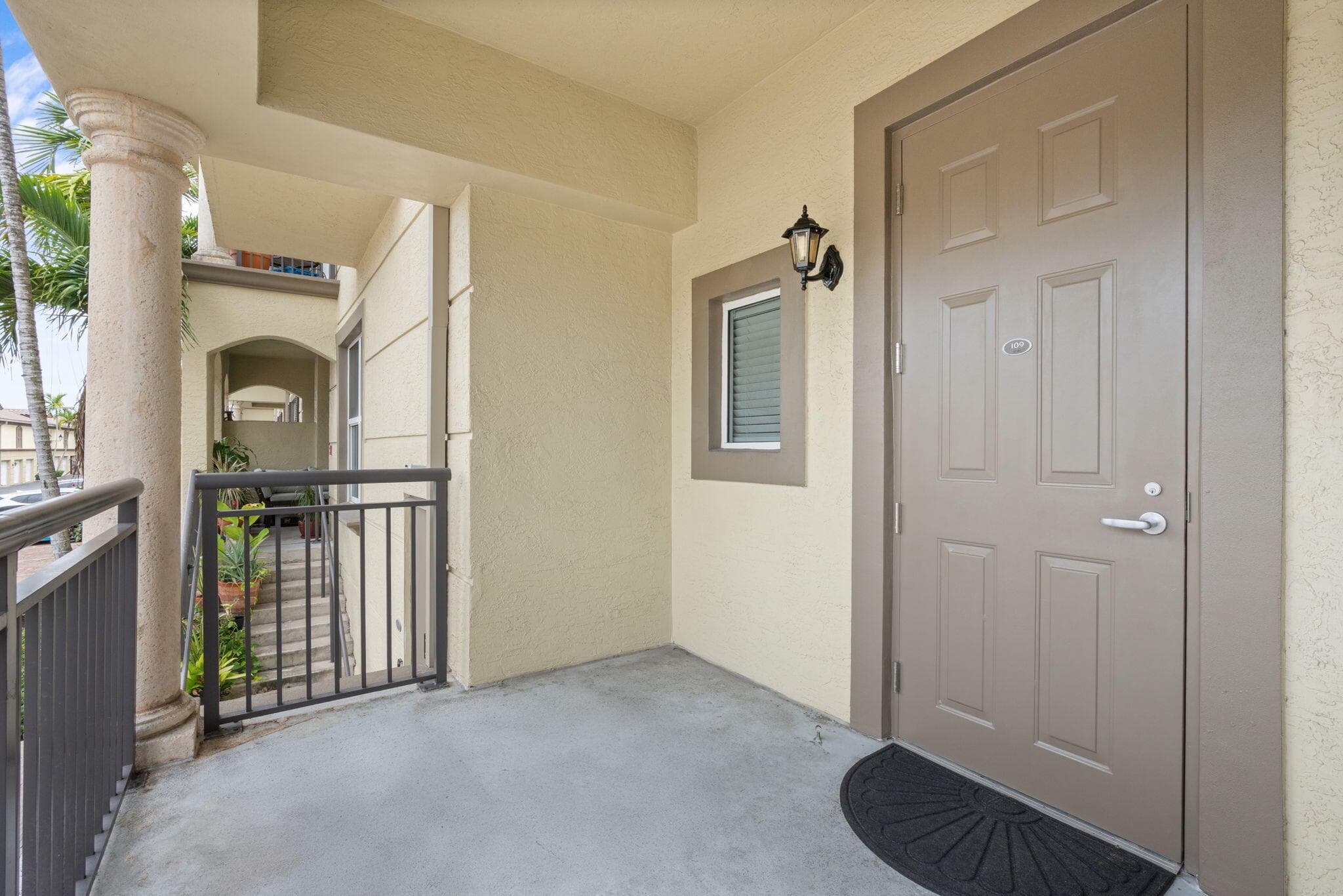 2617 NE 14th Avenue 109, Wilton Manors, FL 33334 — photo 3 of 52