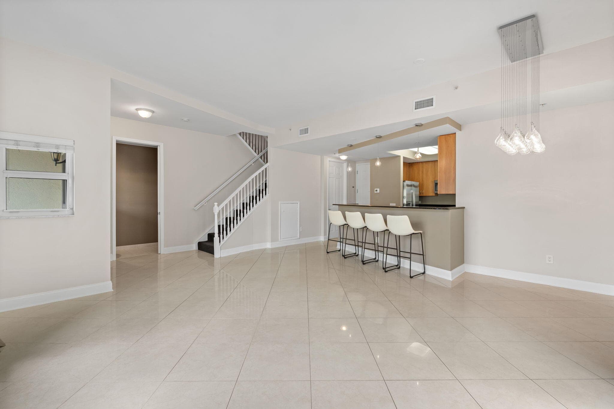 2617 NE 14th Avenue 109, Wilton Manors, FL 33334 — photo 7 of 52