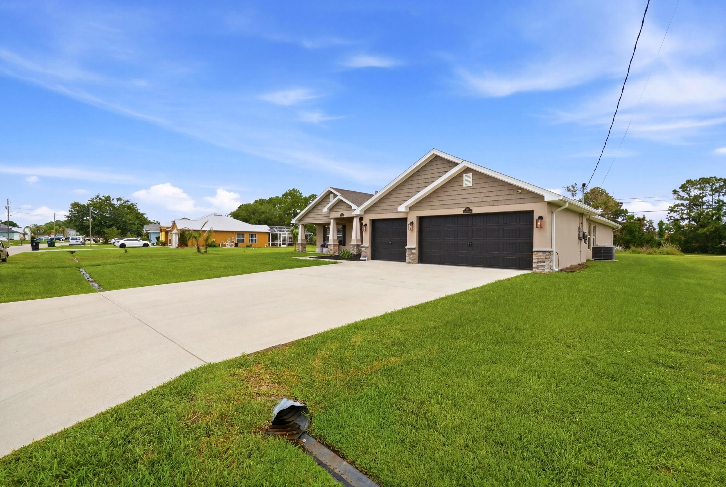 5825 NW Bates Avenue, Port St. Lucie, FL 34986 — photo 4 of 59