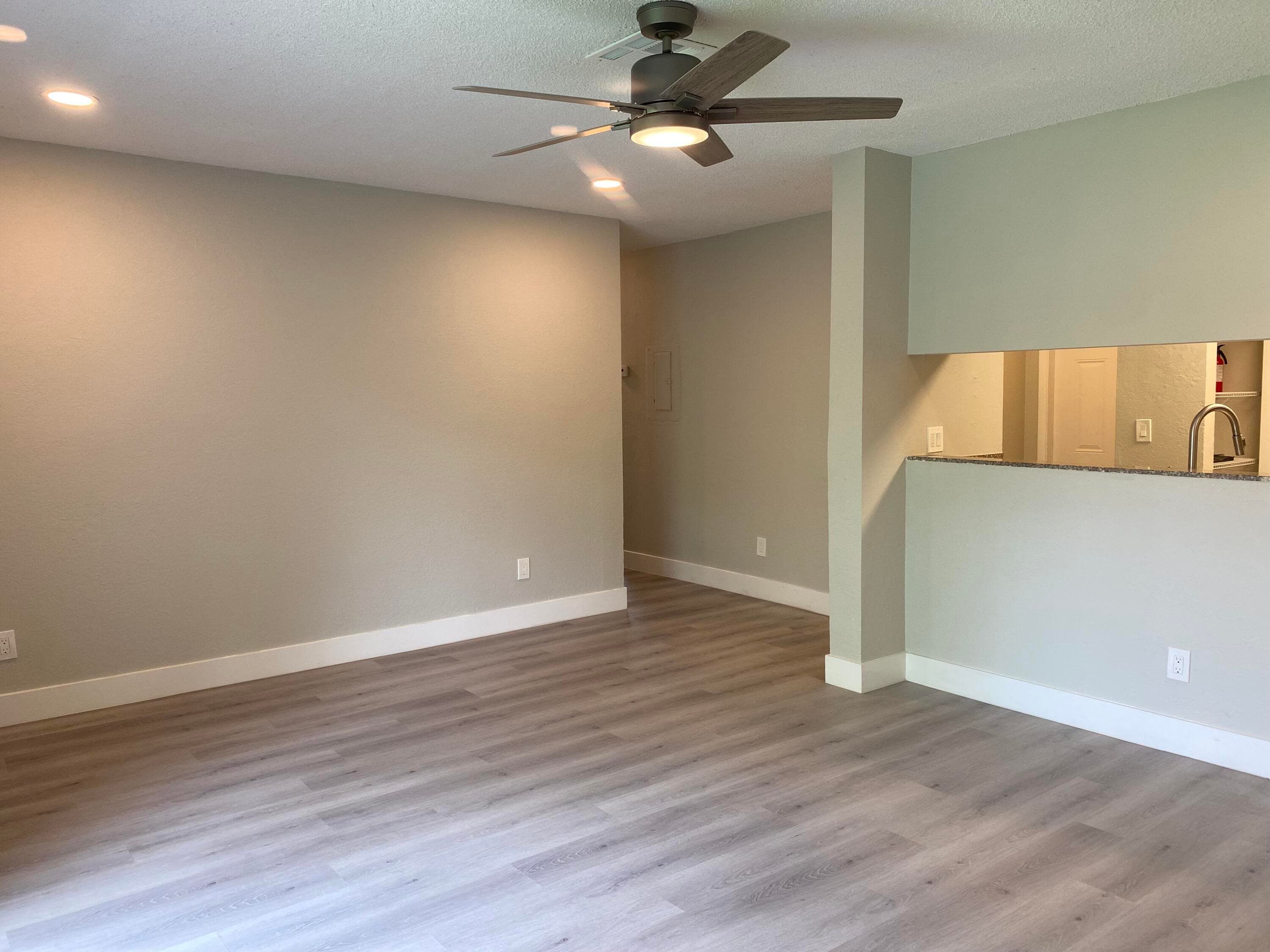 11432 NW 43rd Street Top Right, Coral Springs, FL 33065 — photo 10 of 30