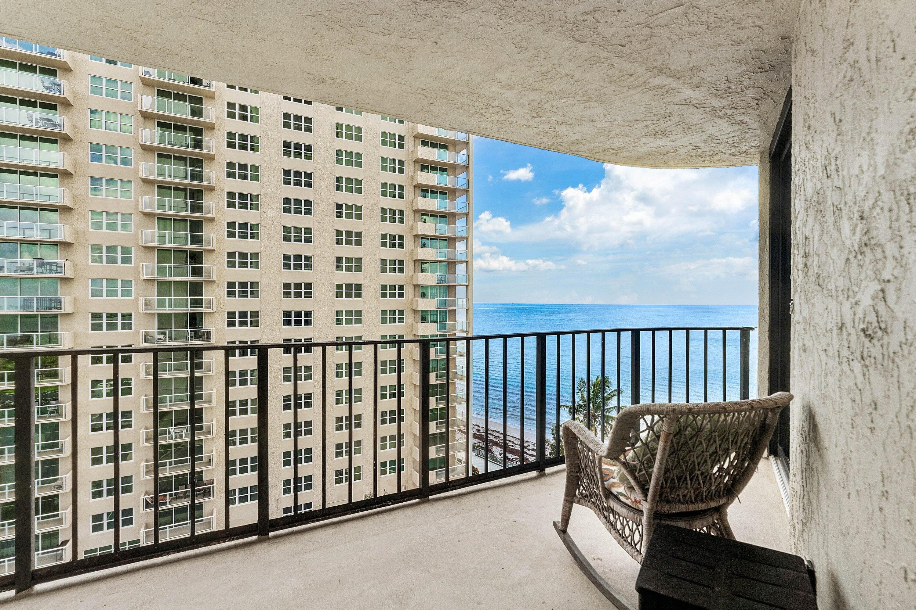 5420 N Ocean Drive, West Palm Beach, FL 33404 — photo 23 of 49
