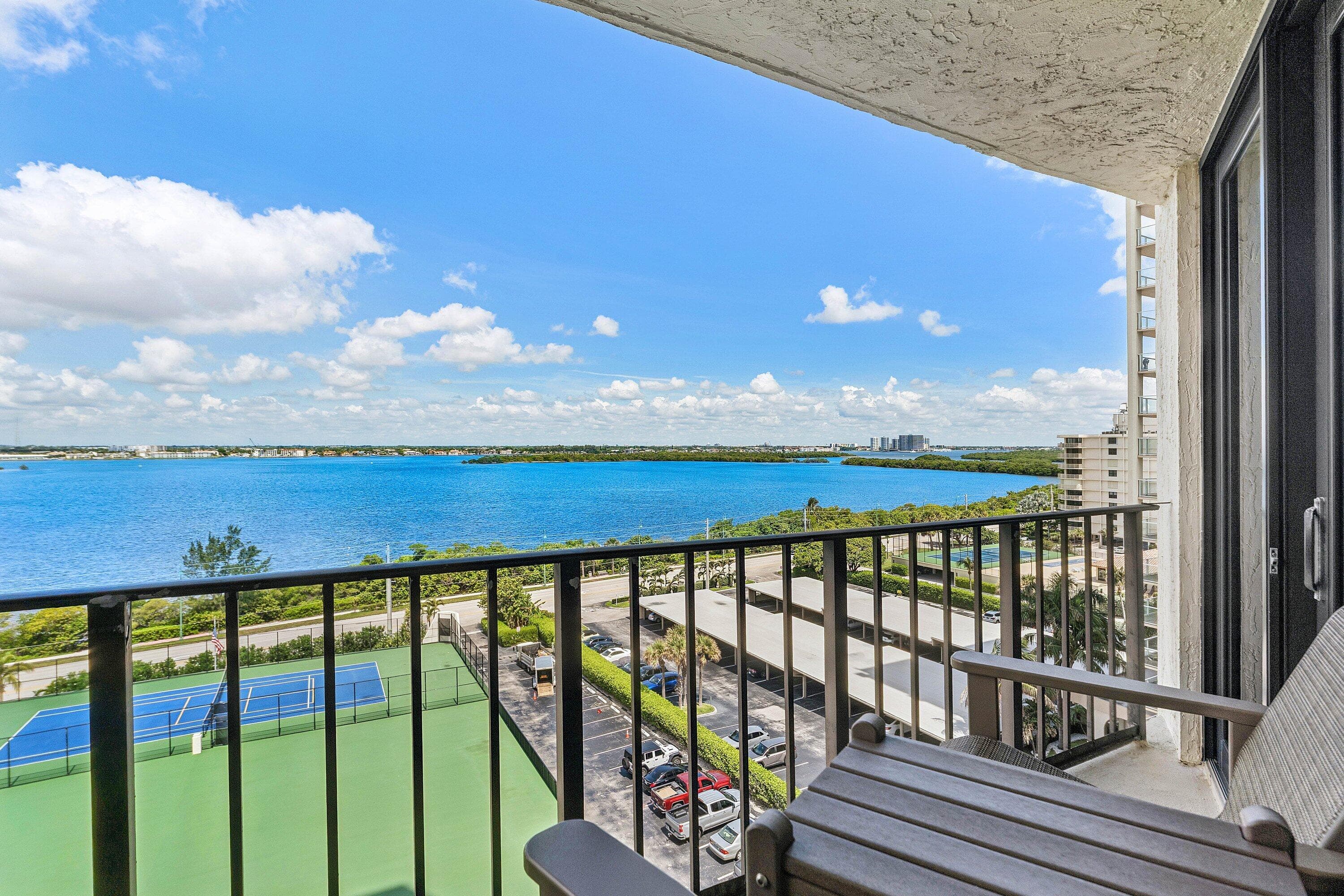 5420 N Ocean Drive, West Palm Beach, FL 33404 — photo 31 of 49