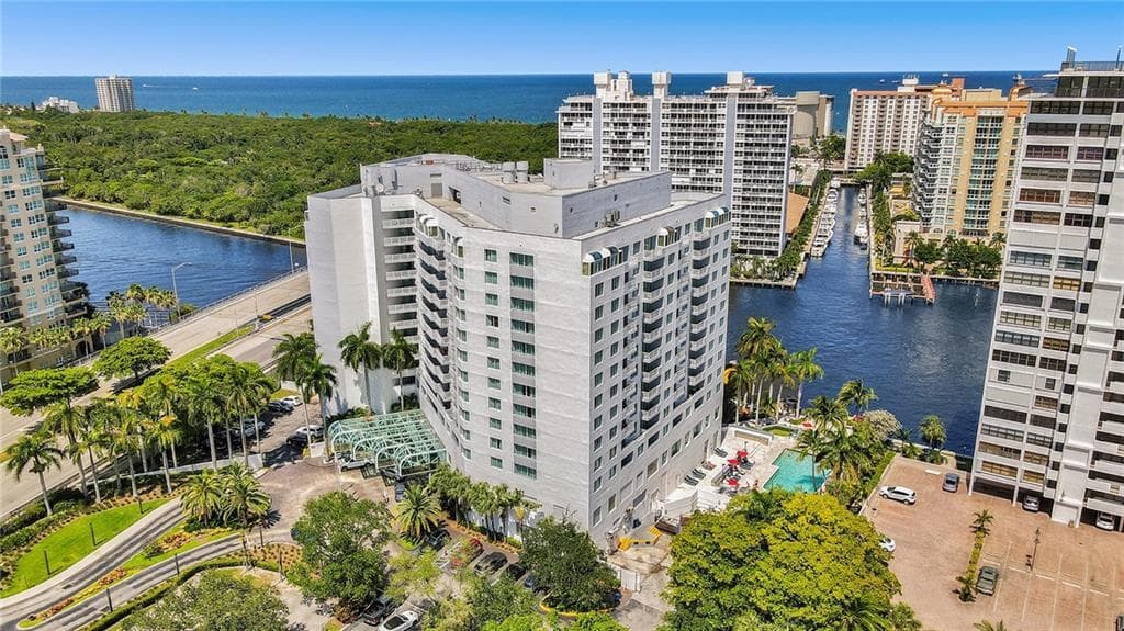 2670 E Sunrise Boulevard 323, Fort Lauderdale, FL 33304 — photo