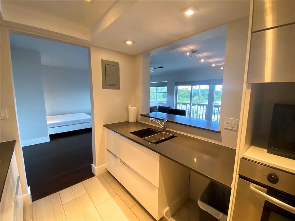 1200 SW 12th Street 316, Fort Lauderdale, FL 33315 — photo 5 of 23