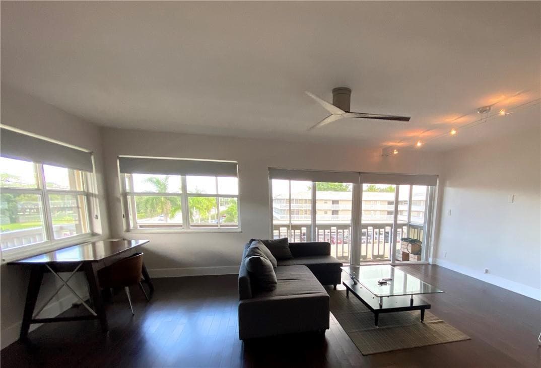 1200 SW 12th Street 316, Fort Lauderdale, FL 33315 — photo 9 of 23