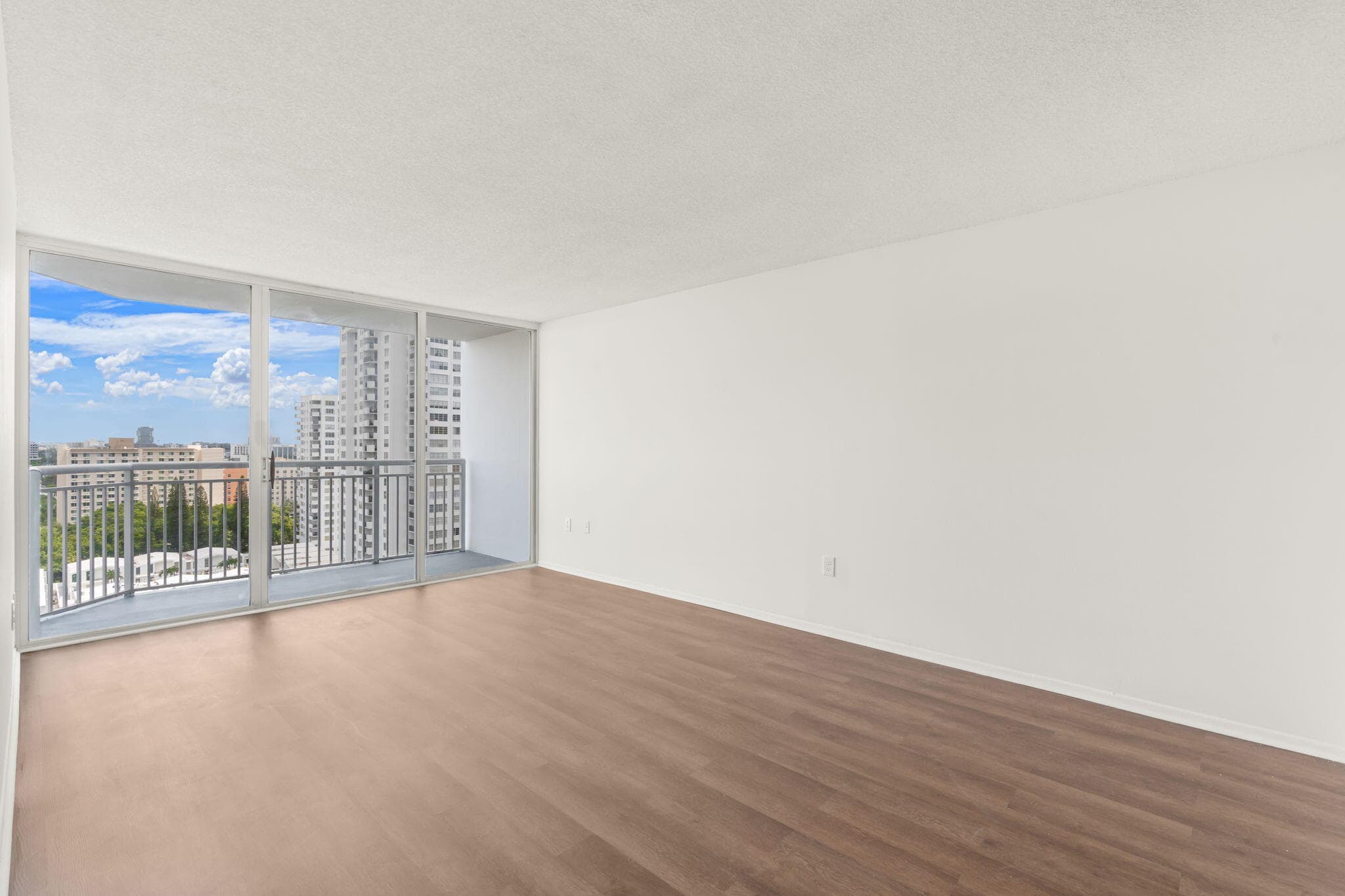 18011 Biscayne Boulevard 1704-1, Aventura, FL 33160 — photo 14 of 41