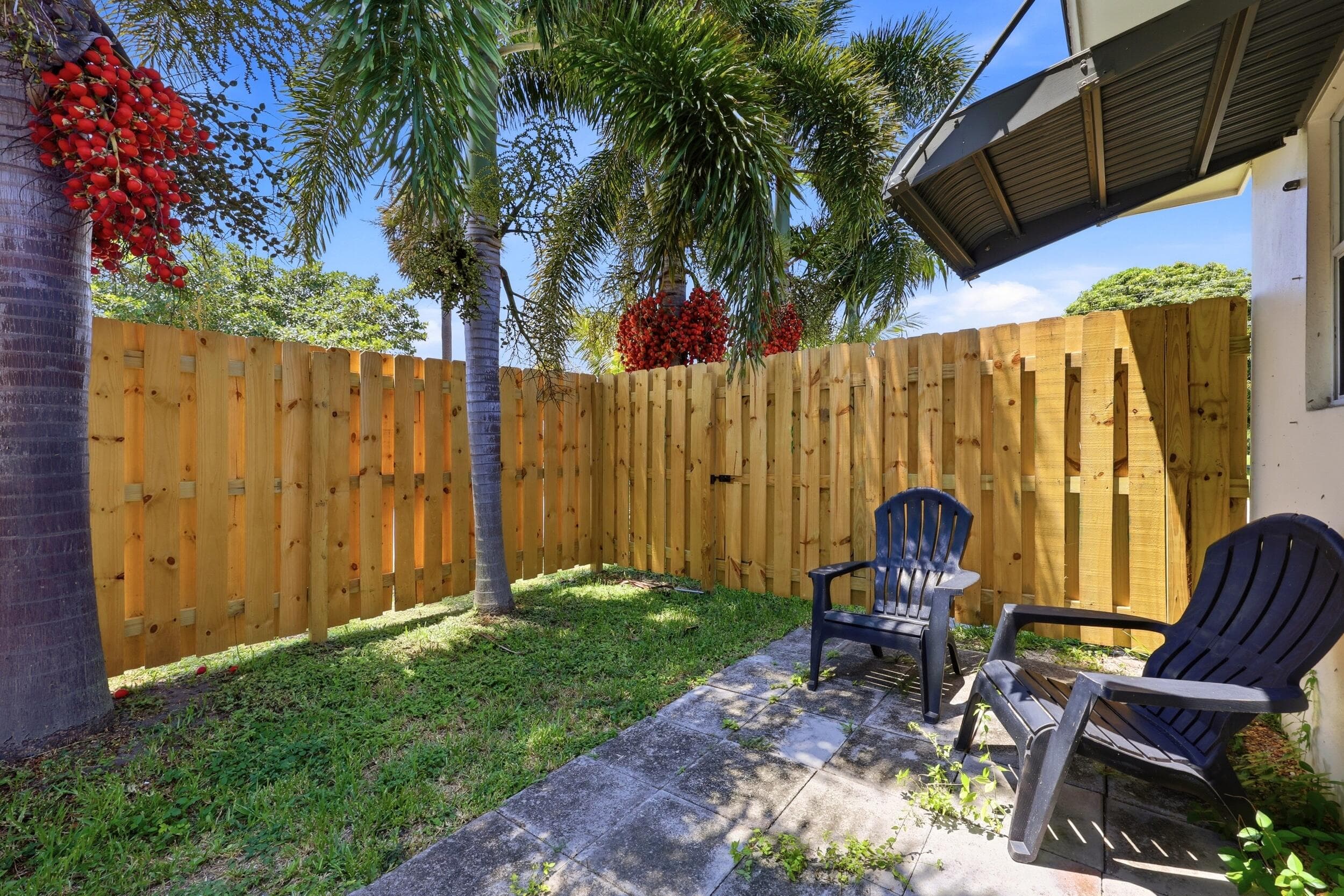 2708 Hinda Road 2708, West Palm Beach, FL 33403 — photo 15 of 20