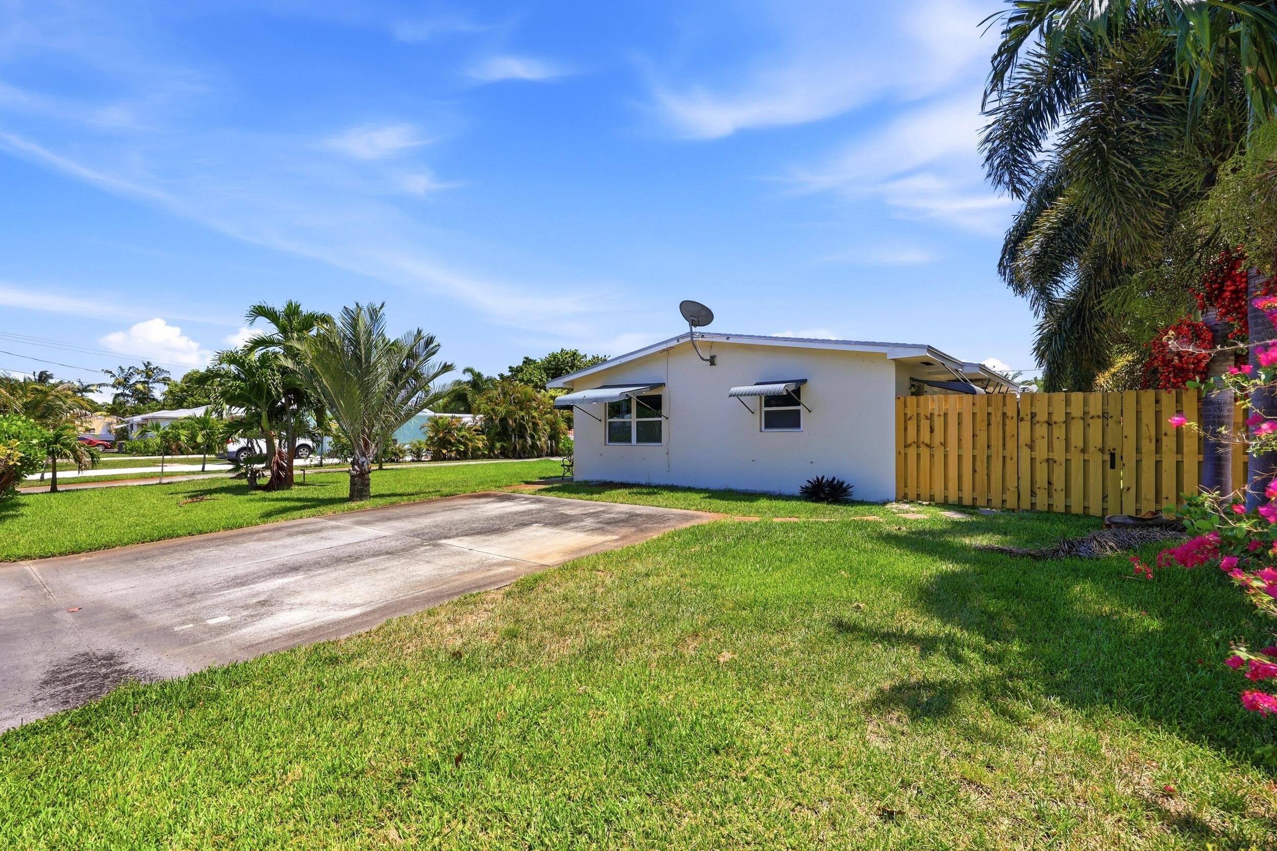 2708 Hinda Road 2708, West Palm Beach, FL 33403 — photo 19 of 20
