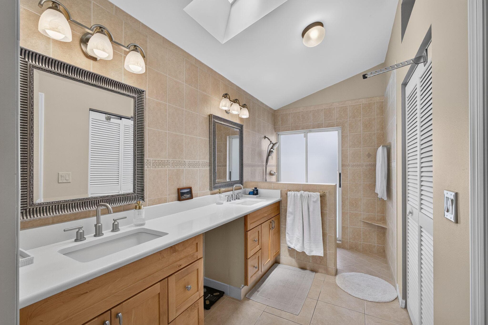 33 Selby Lane, Palm Beach Gardens, FL 33418 — photo 32 of 71