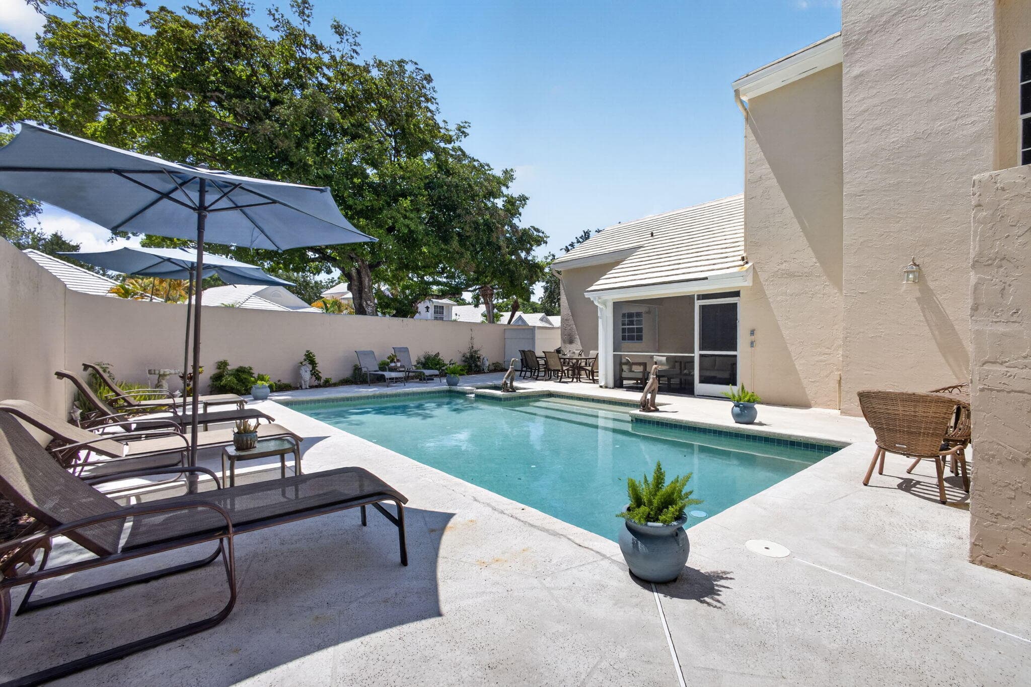 33 Selby Lane, Palm Beach Gardens, FL 33418 — photo 51 of 71