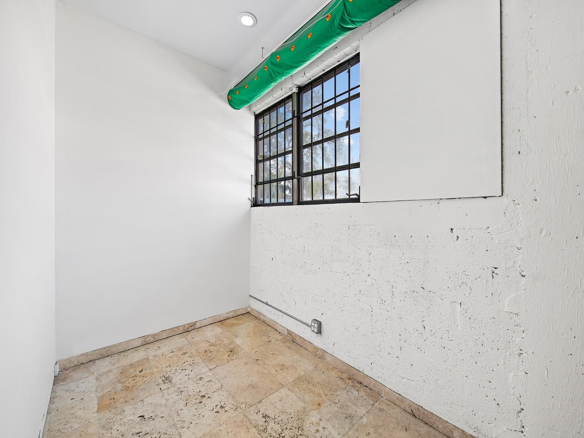 1416 NE 4th Avenue, Fort Lauderdale, FL 33304 — photo 8 of 14