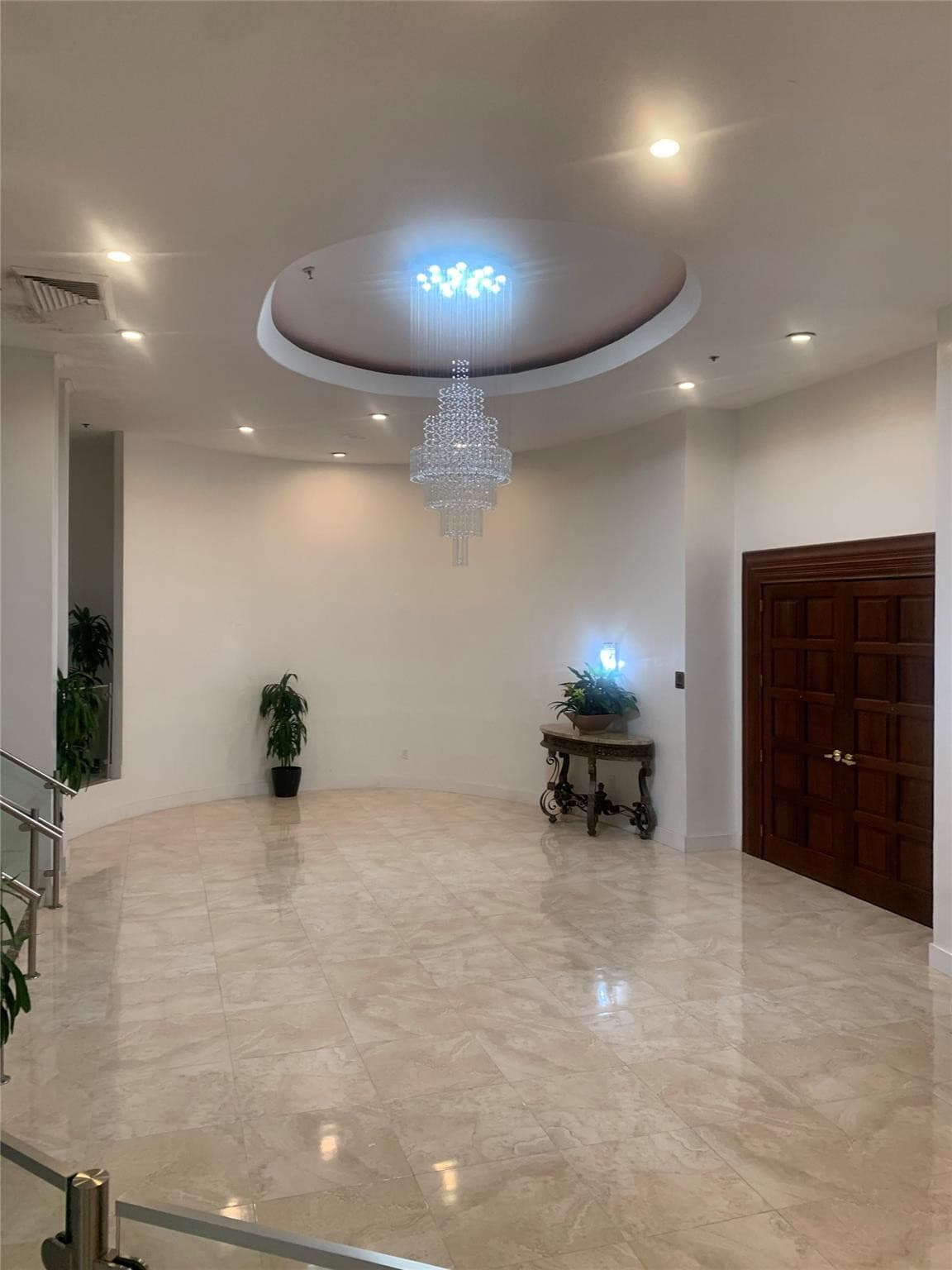 19201 Collins Avenue 231, Sunny Isles Beach, FL 33160 — photo 1 of 11