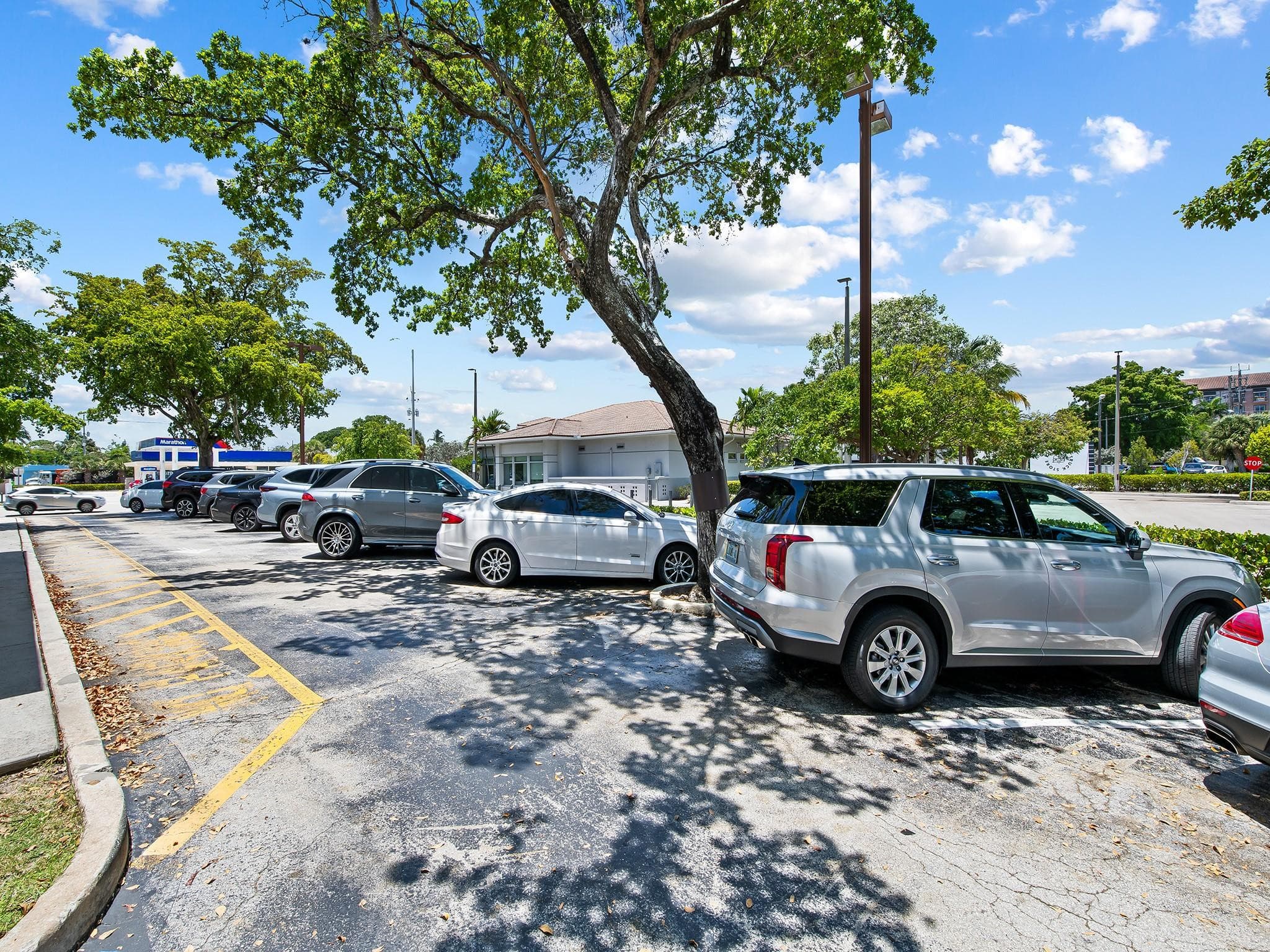 1471 NE 26th Street, Wilton Manors, FL 33305 — photo 13 of 34