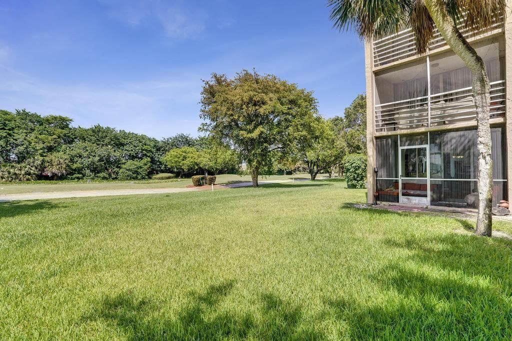 9430 Tangerine Place 104, Davie, FL 33324 — photo 25 of 49